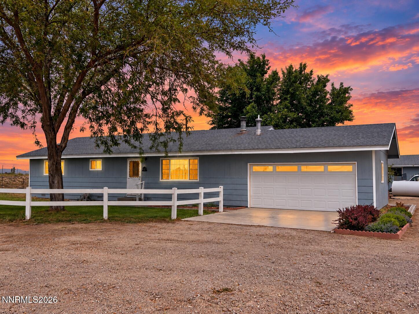 6975 Cox Road Property Photo 1