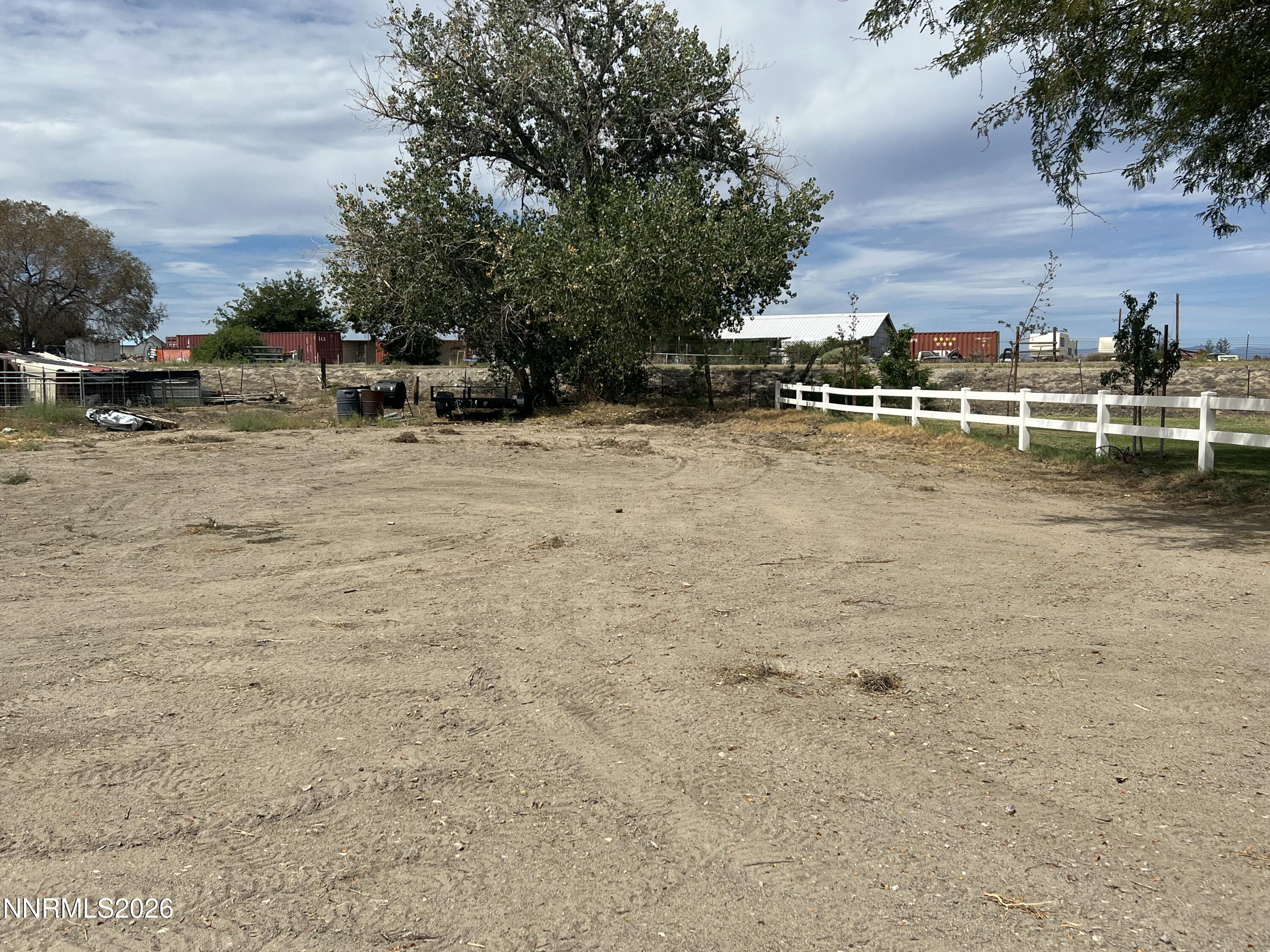 6975 Cox Road Property Photo 9