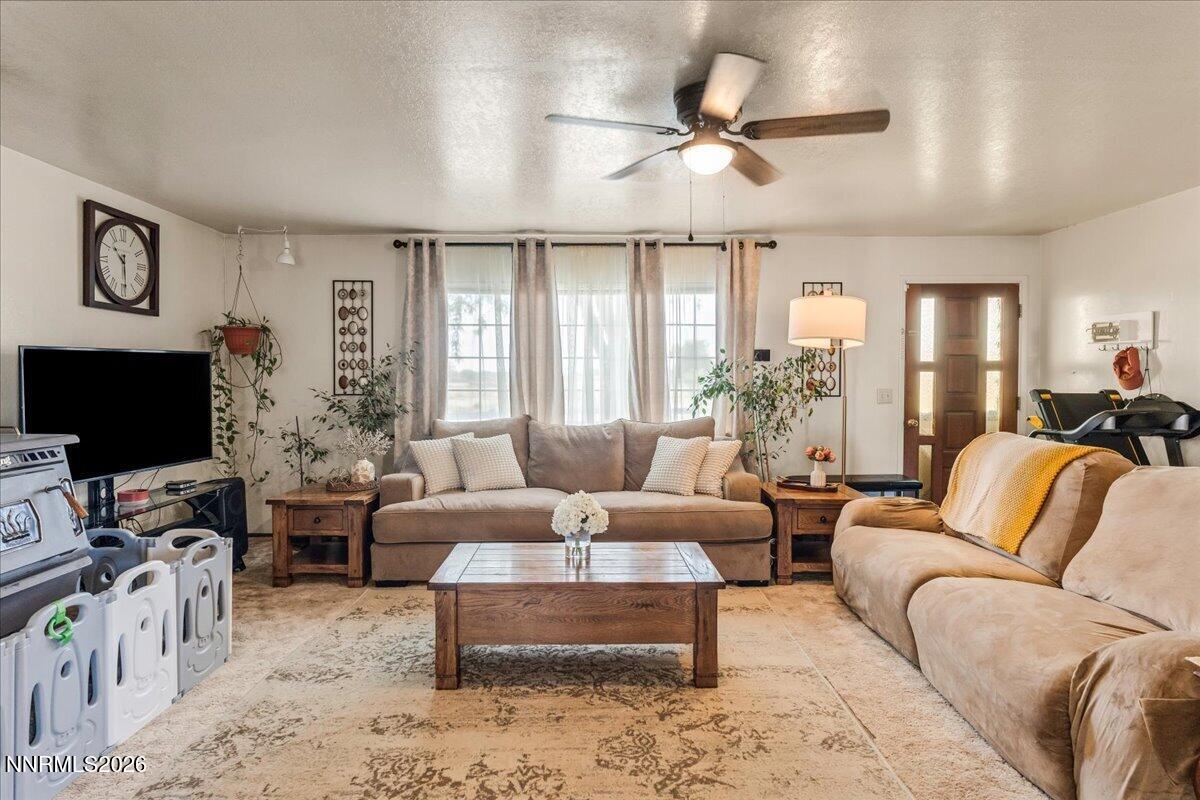 6975 Cox Road Property Photo 15