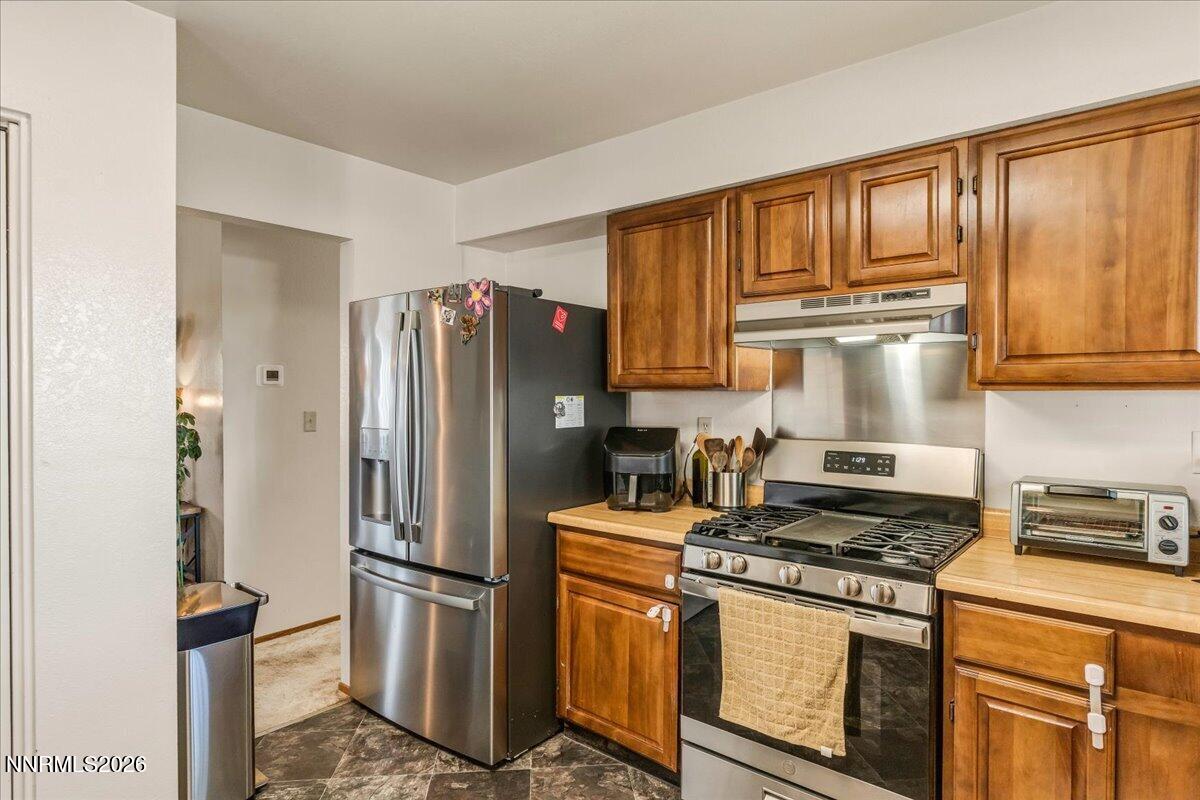 6975 Cox Road Property Photo 24