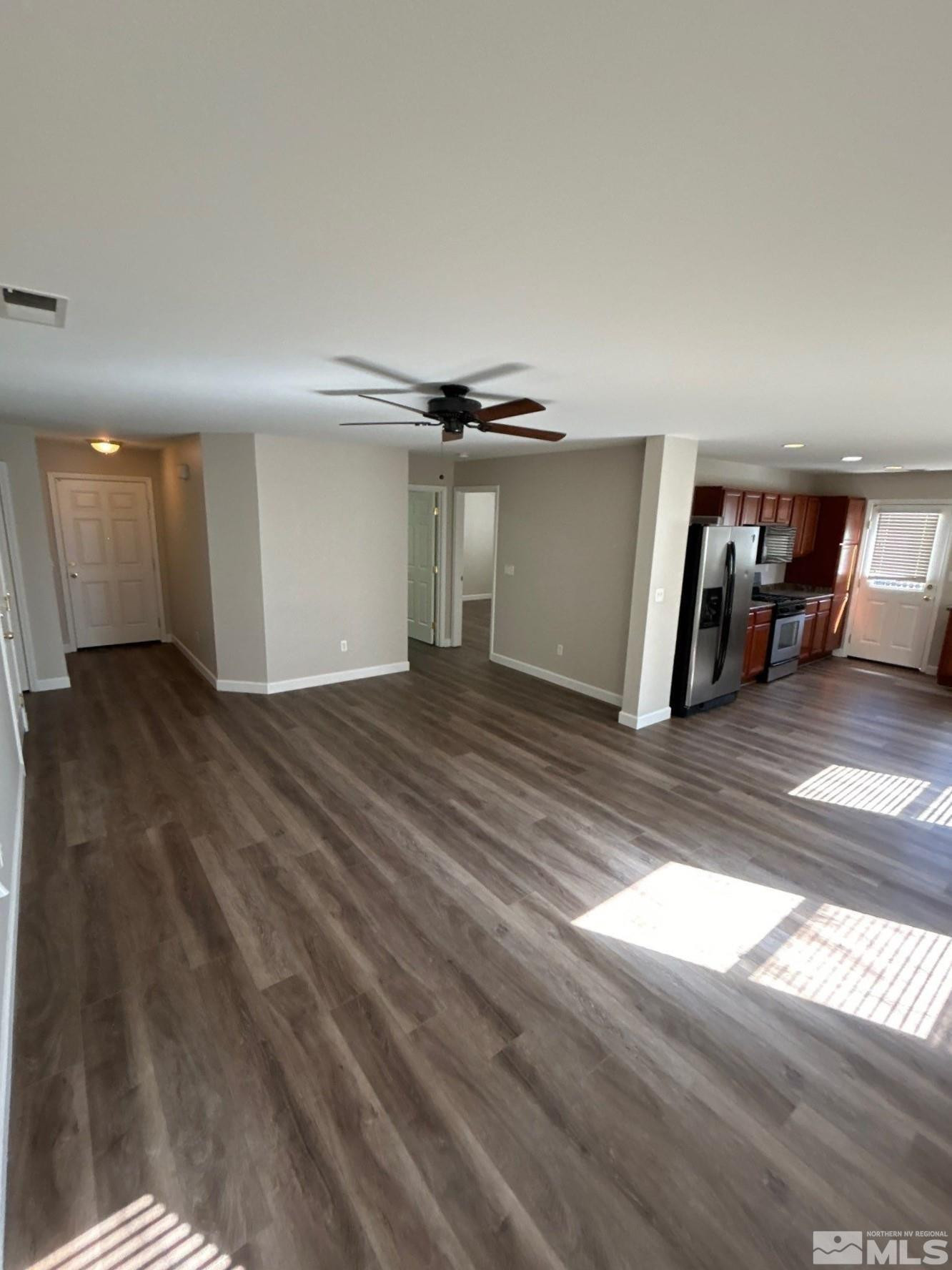 8930 Silverkist Drive Property Photo 3