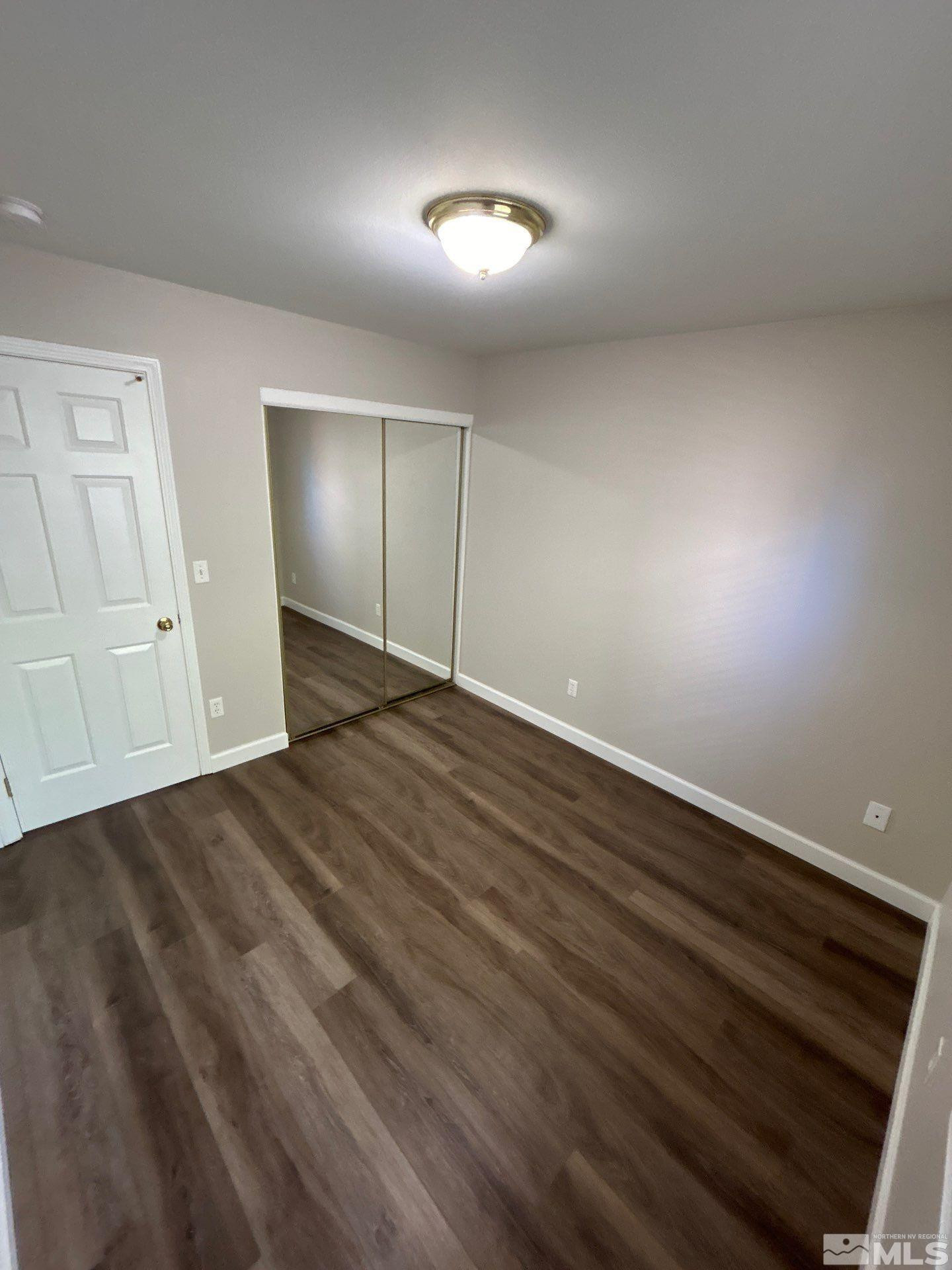 8930 Silverkist Drive Property Photo 11