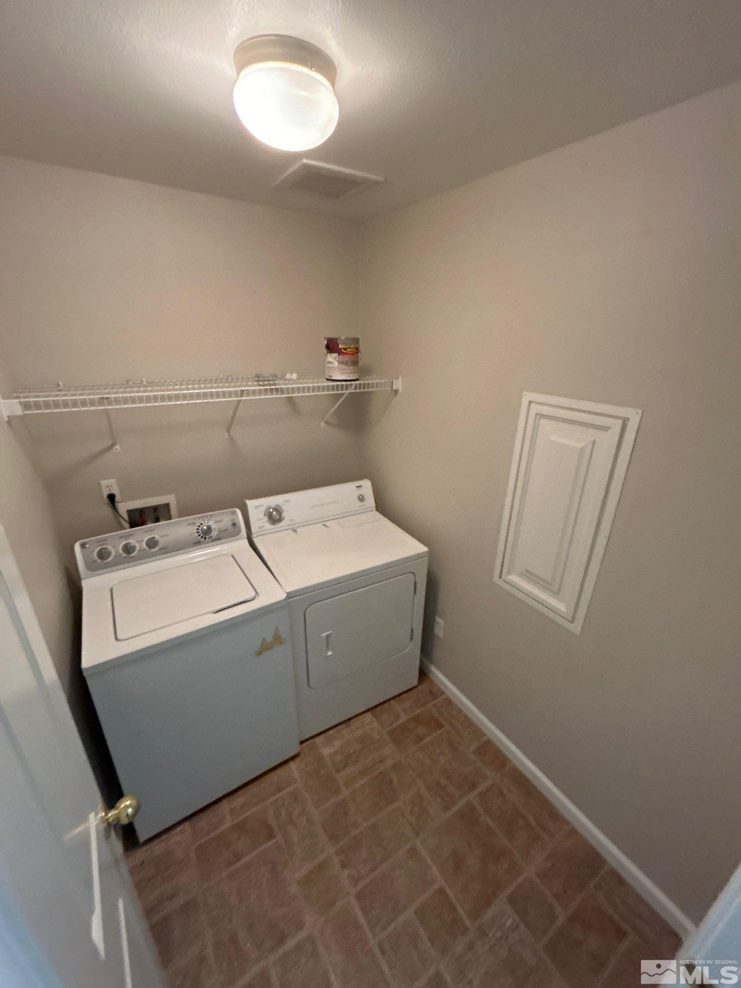 8930 Silverkist Drive Property Photo 17