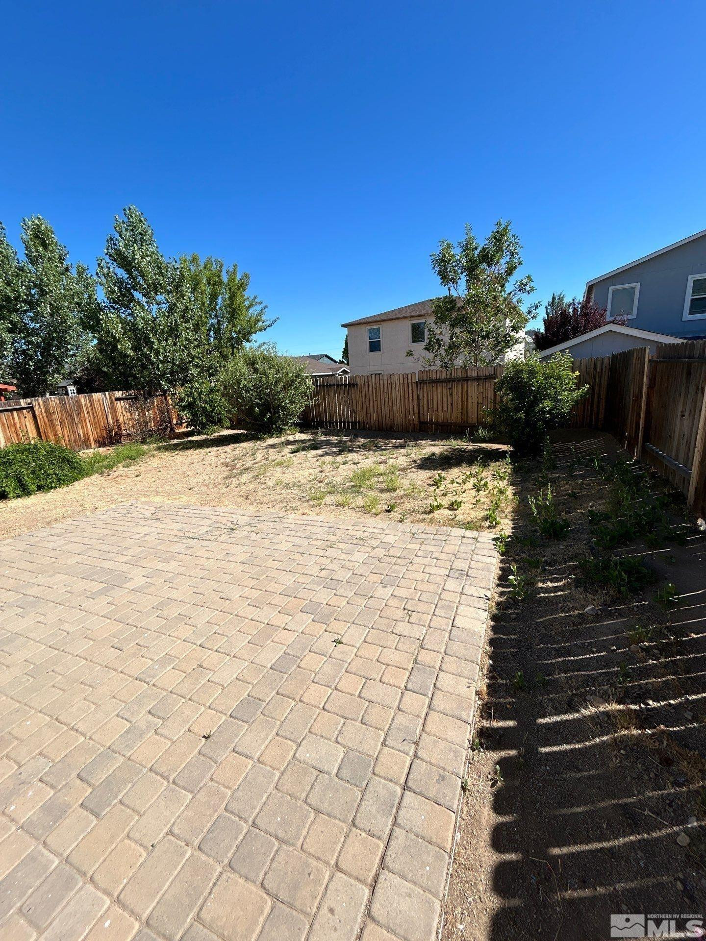 8930 Silverkist Drive Property Photo 21