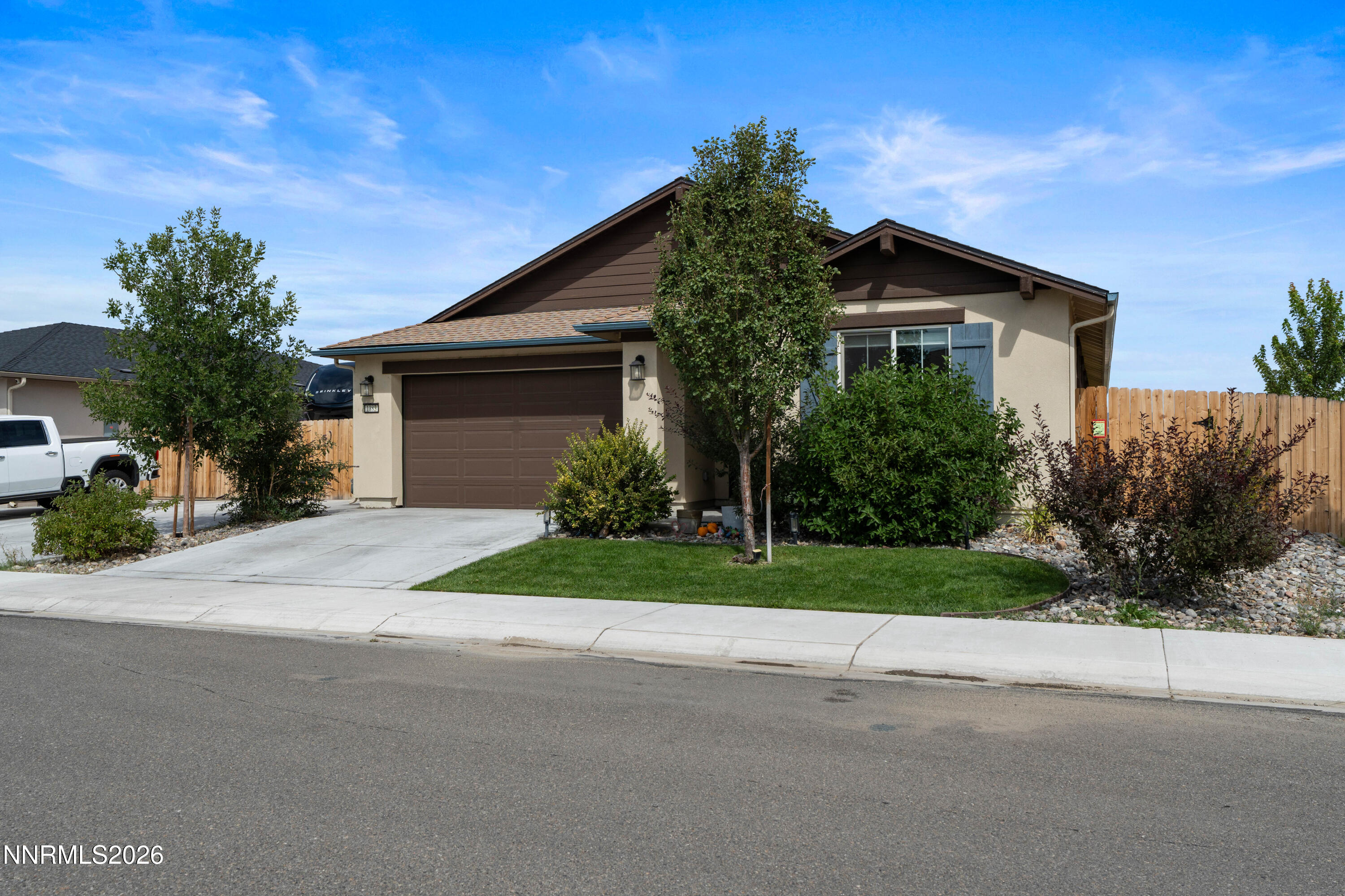 1183 Peony Lane Property Photo 3