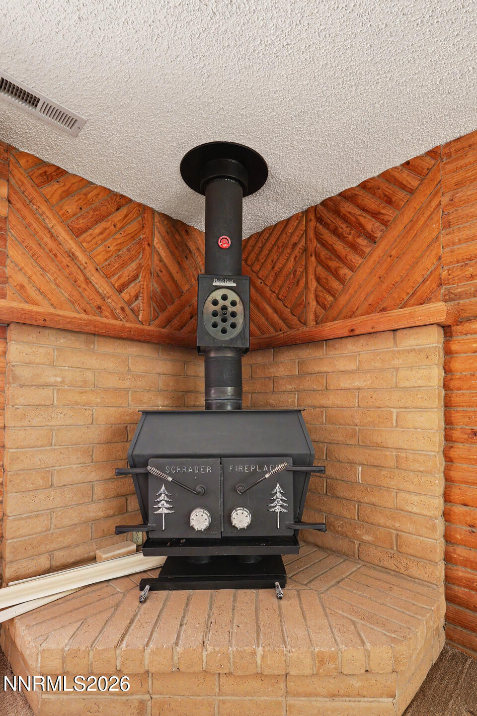 3225 Silver State Avenue Property Photo 6