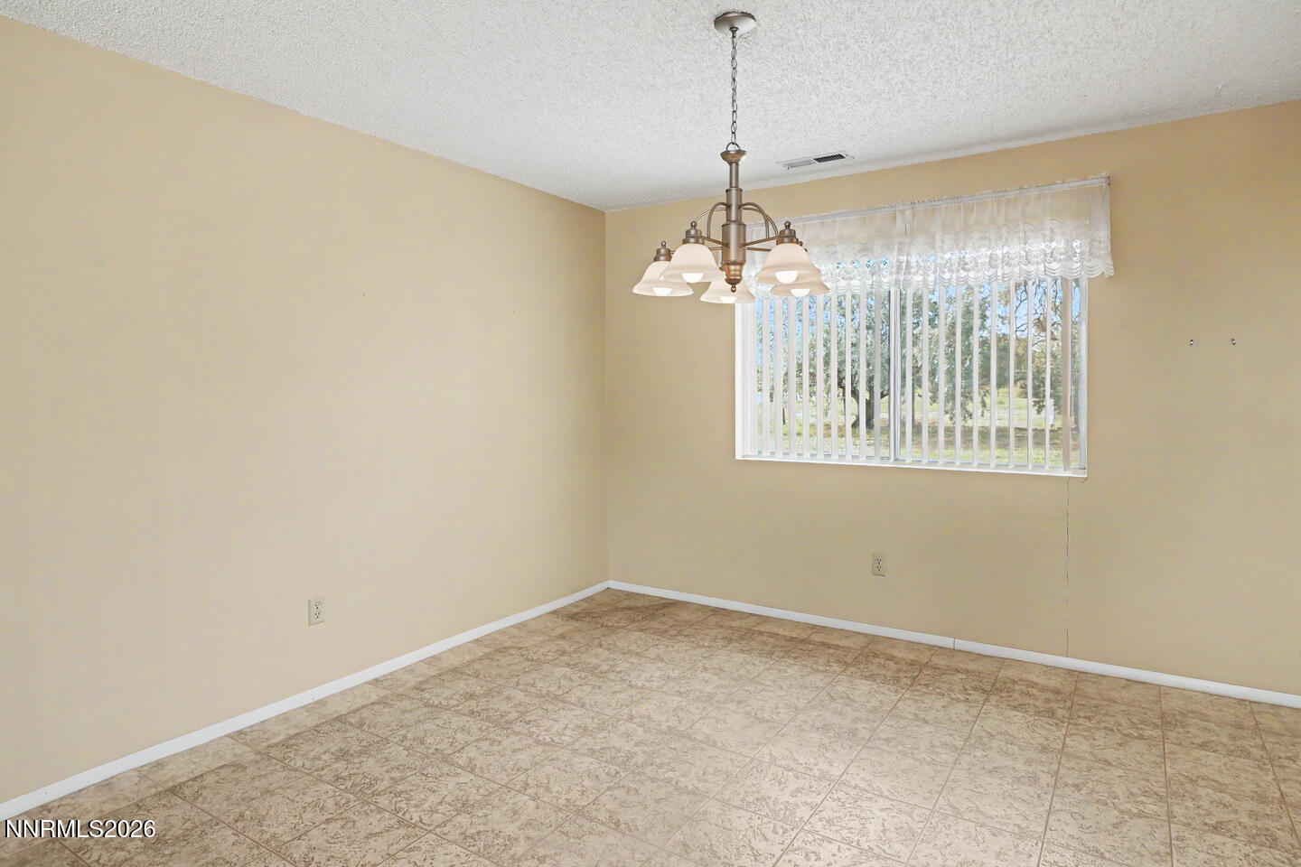 3225 Silver State Avenue Property Photo 10
