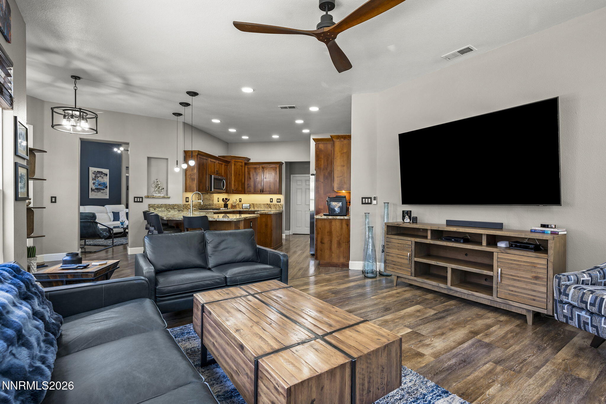 9684 Rolling Rock Way Property Photo 10
