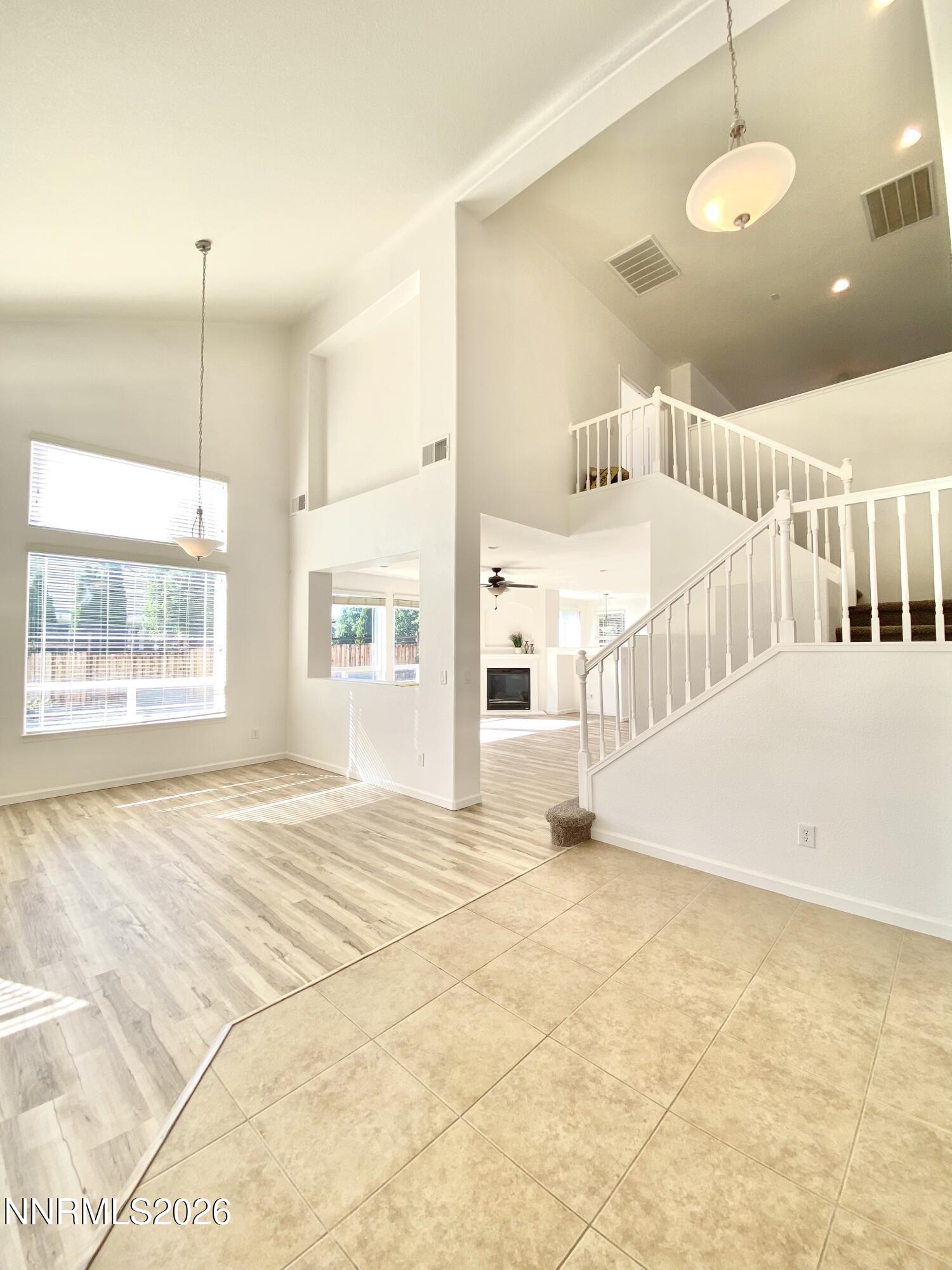 6687 Equation Drive Property Photo 2