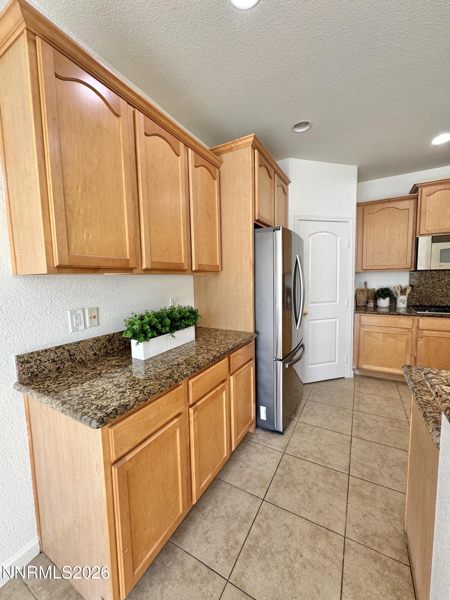 6687 Equation Drive Property Photo 5