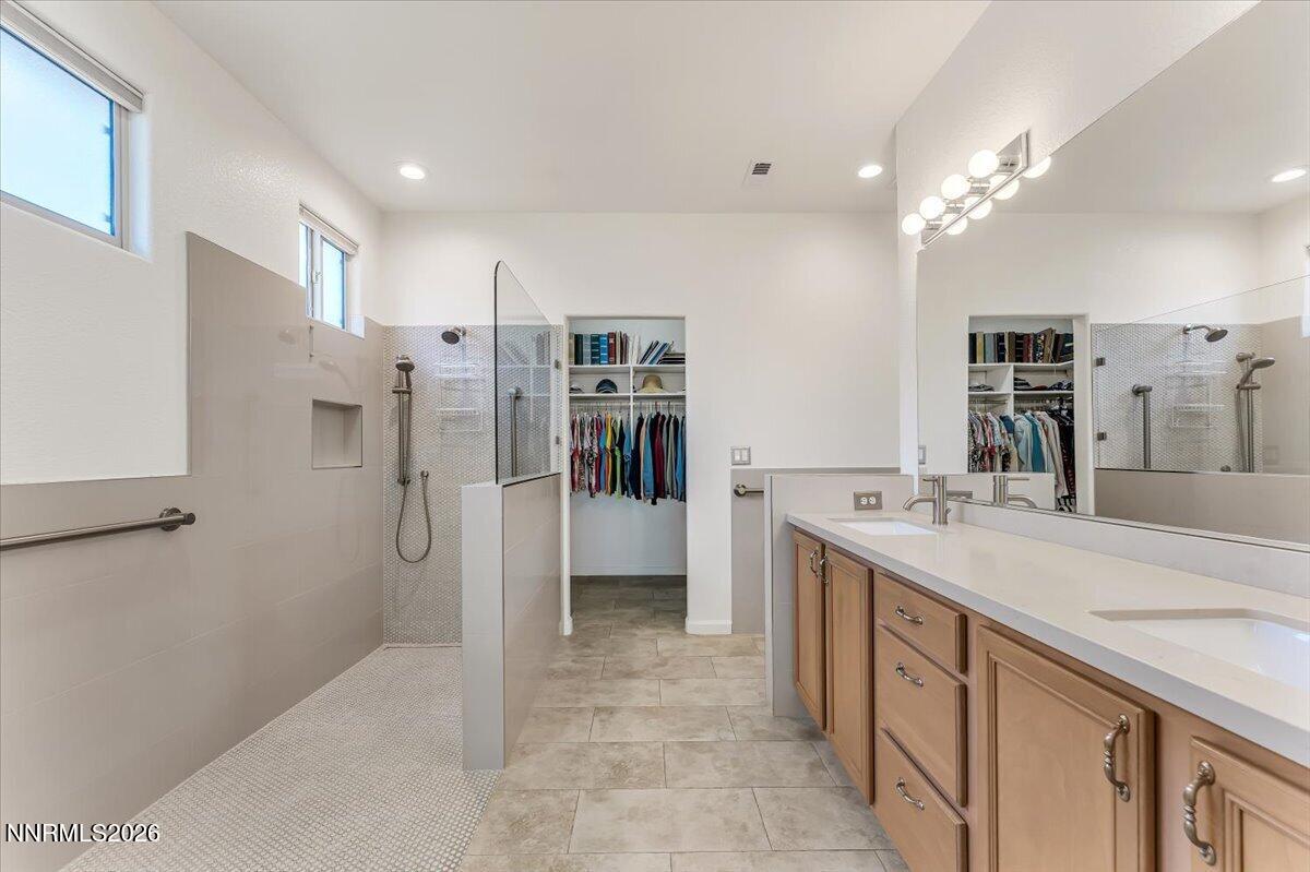2099 Avella Drive Property Photo 21