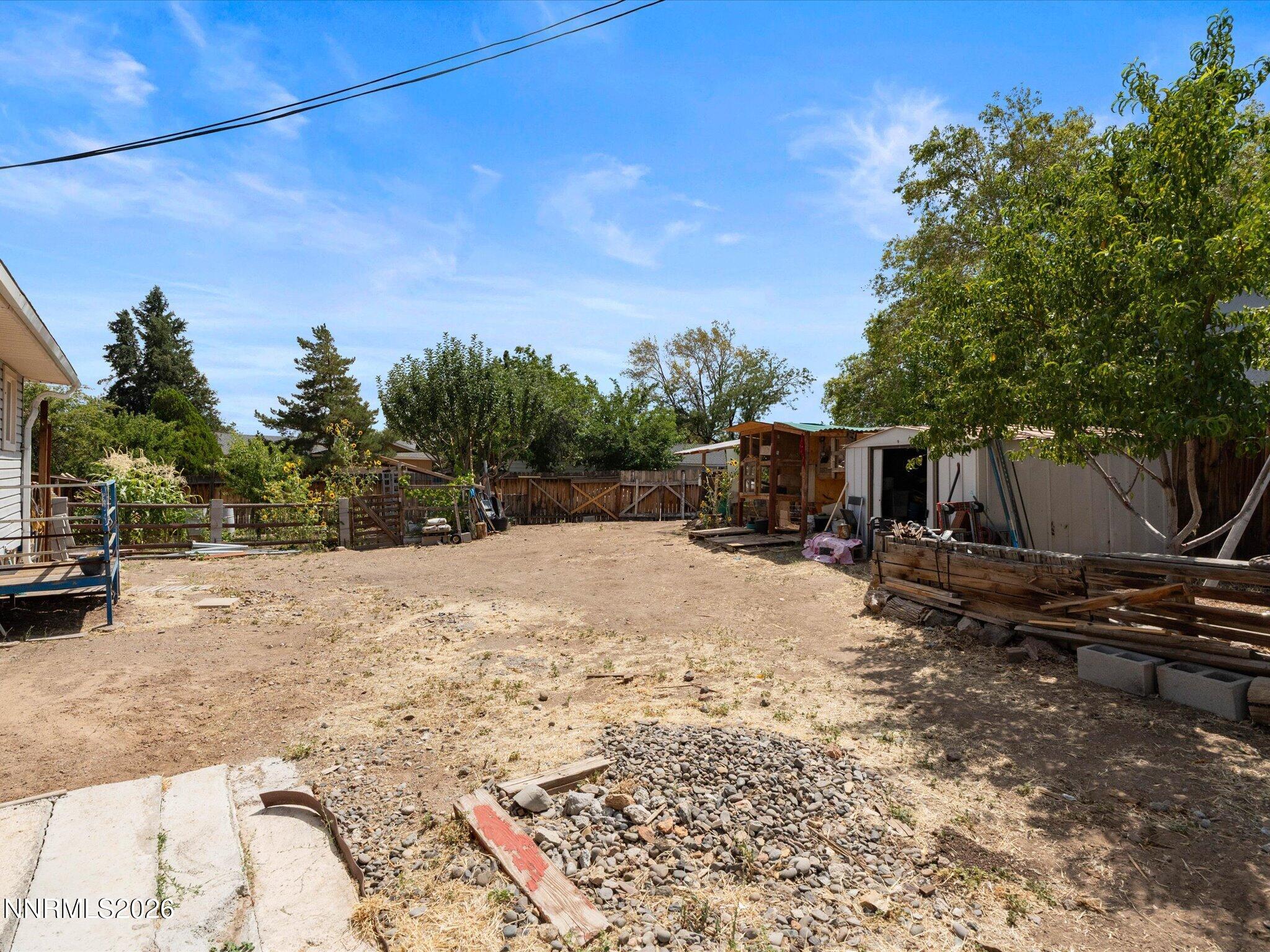 3220 Kings Row Property Photo 21