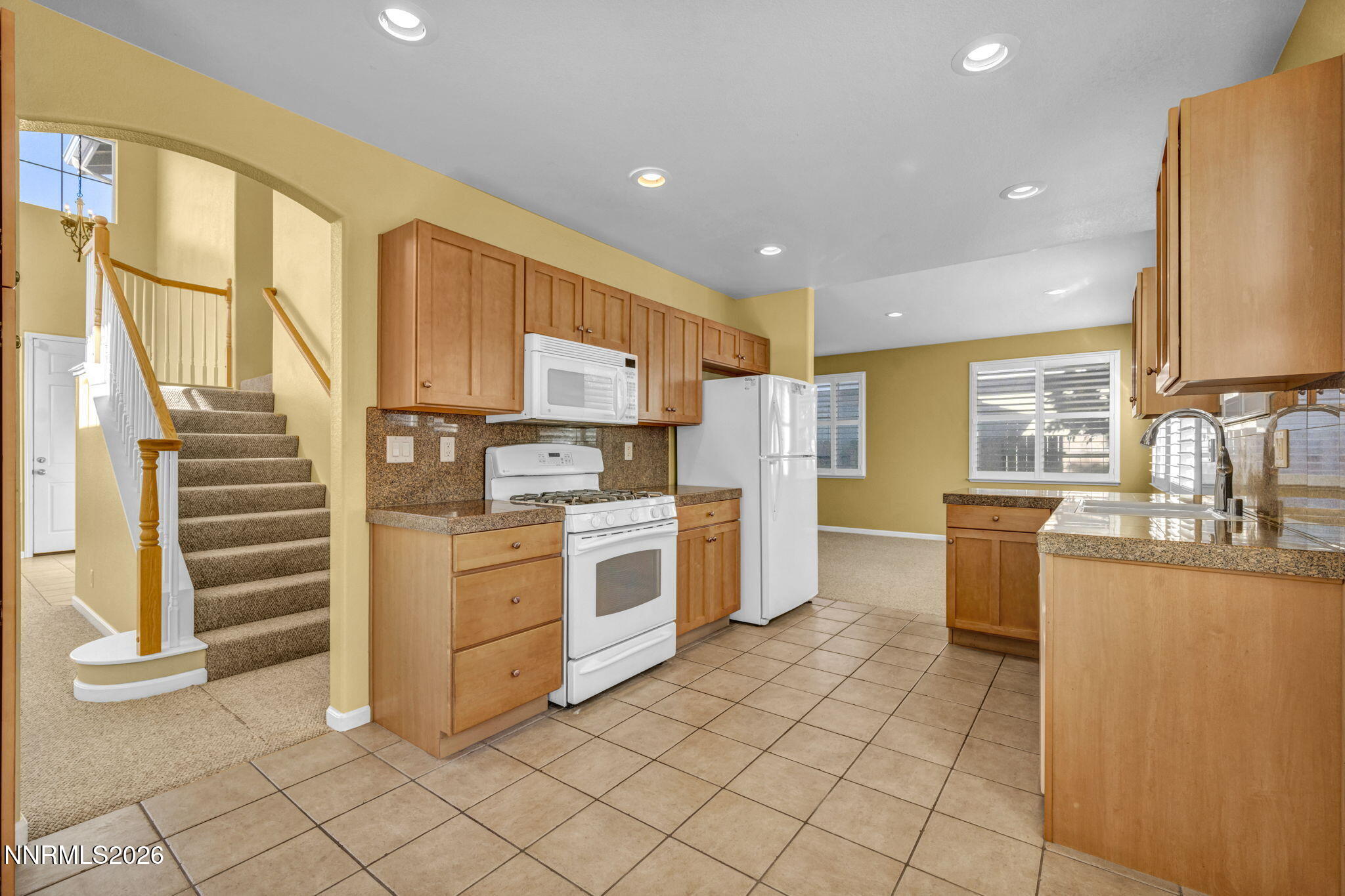 10048 Silver Star Drive Property Photo 16