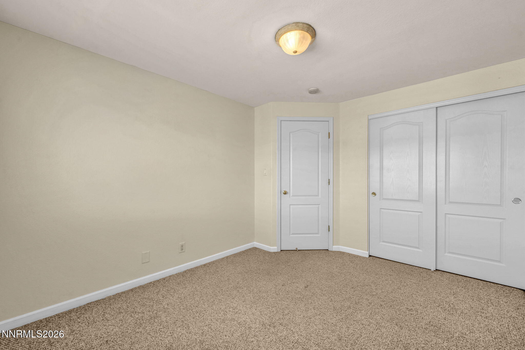 10048 Silver Star Drive Property Photo 39