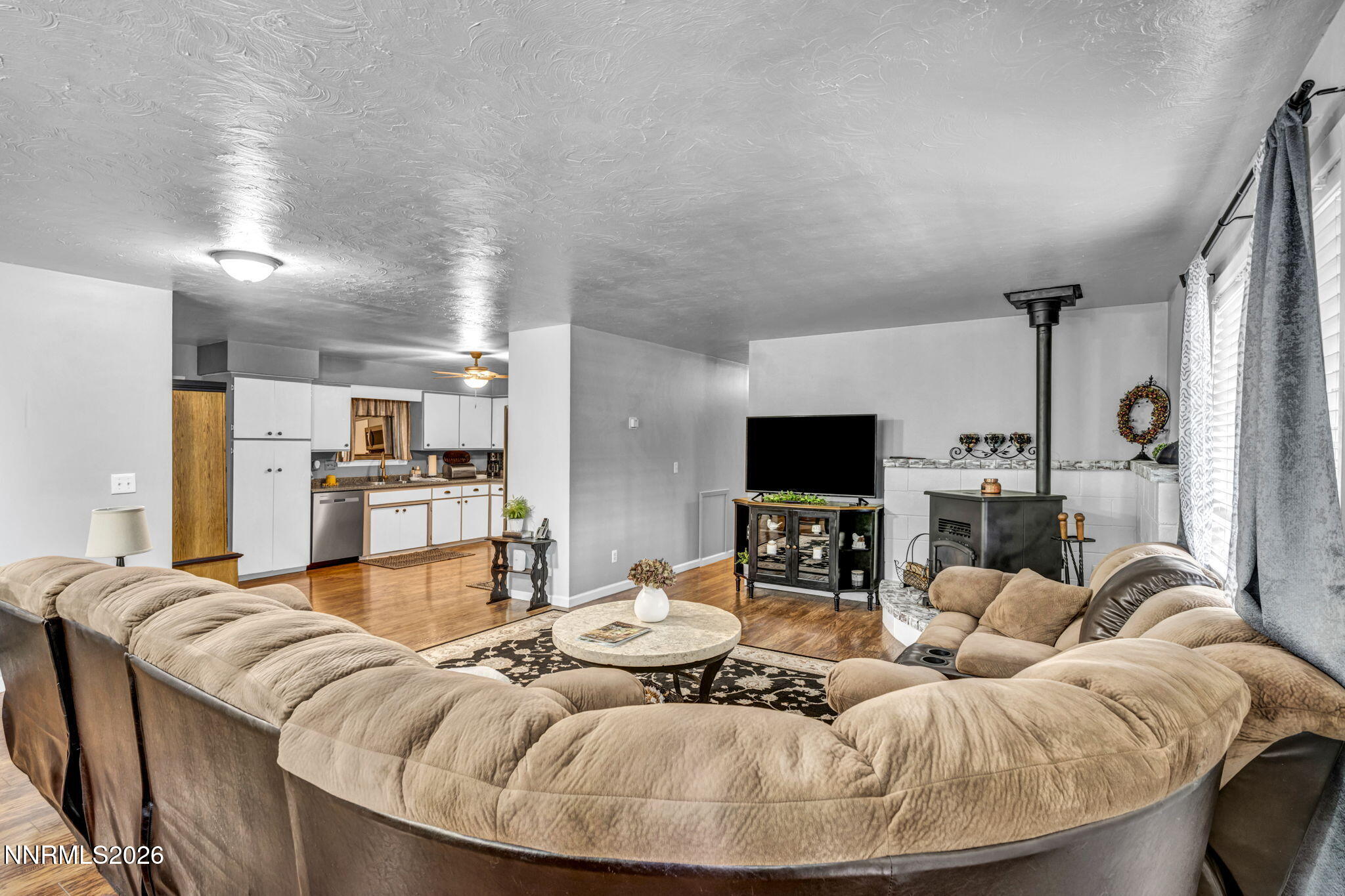 193 Mule Deer Road Property Photo 15