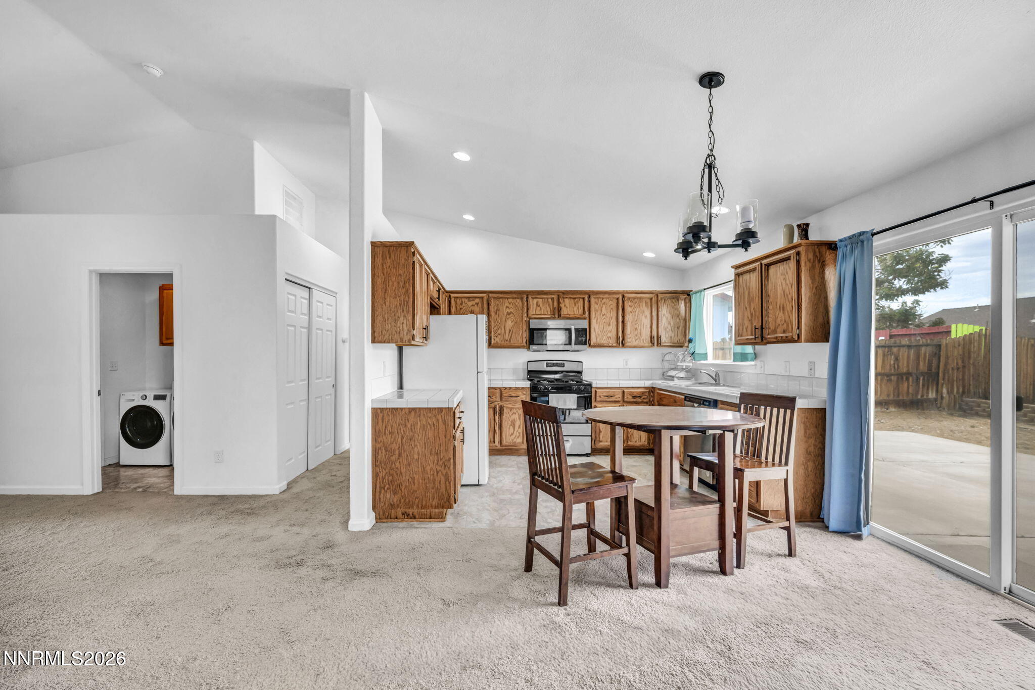 2212 Ellice Way Property Photo 28