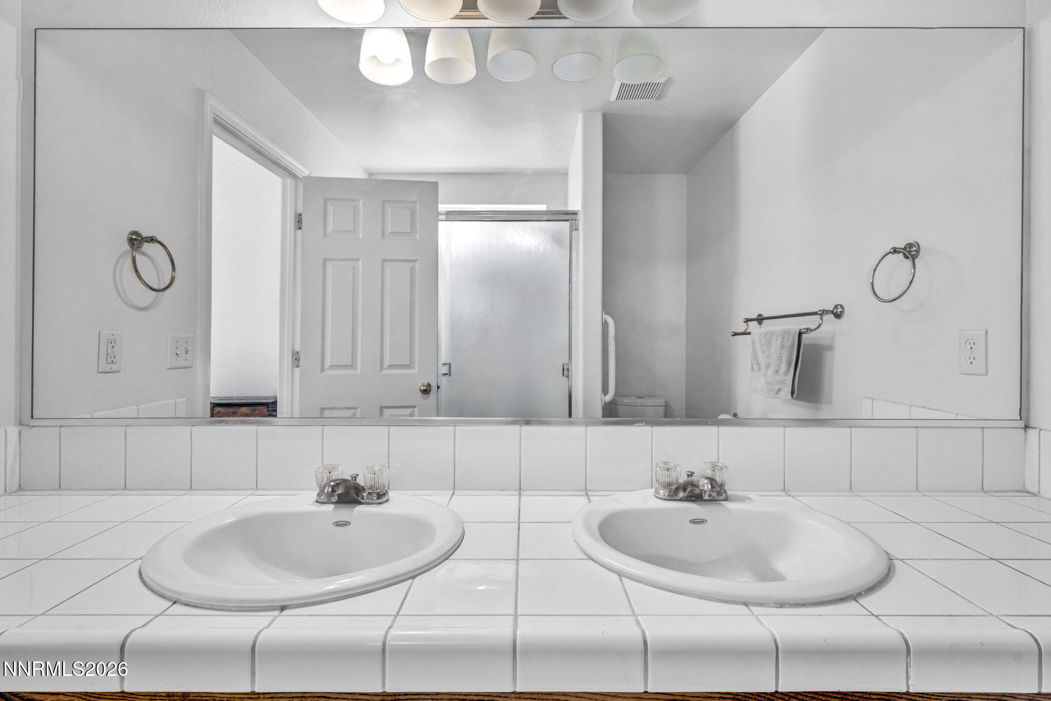 2212 Ellice Way Property Photo 36
