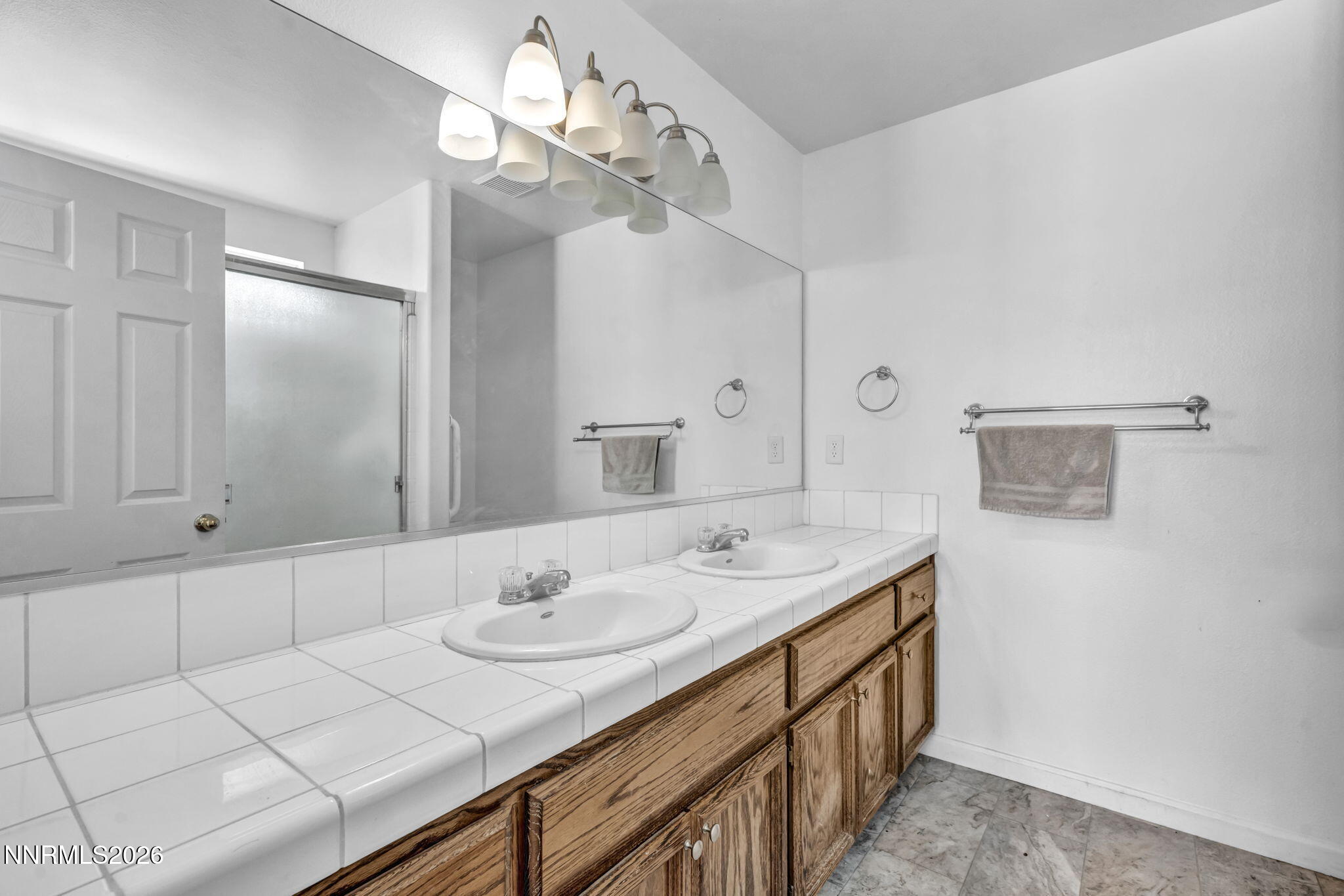 2212 Ellice Way Property Photo 37
