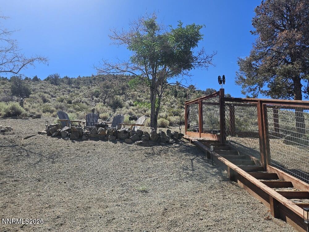 3715 Ballman Way Property Photo 3