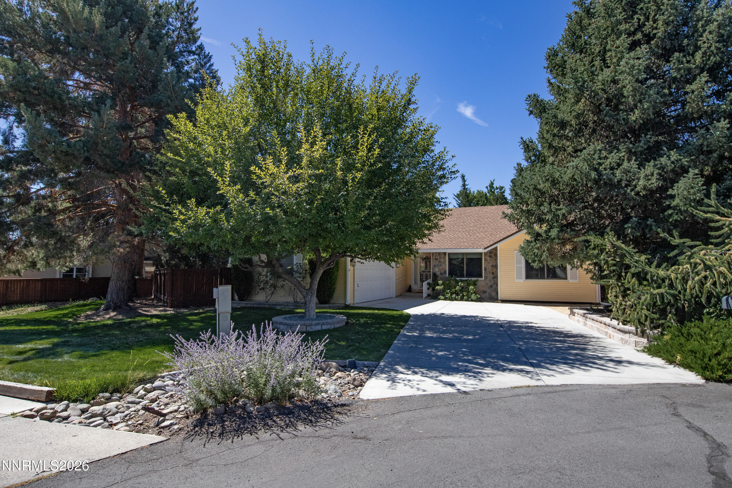 6383 Meadow Crest Circle Property Photo 3