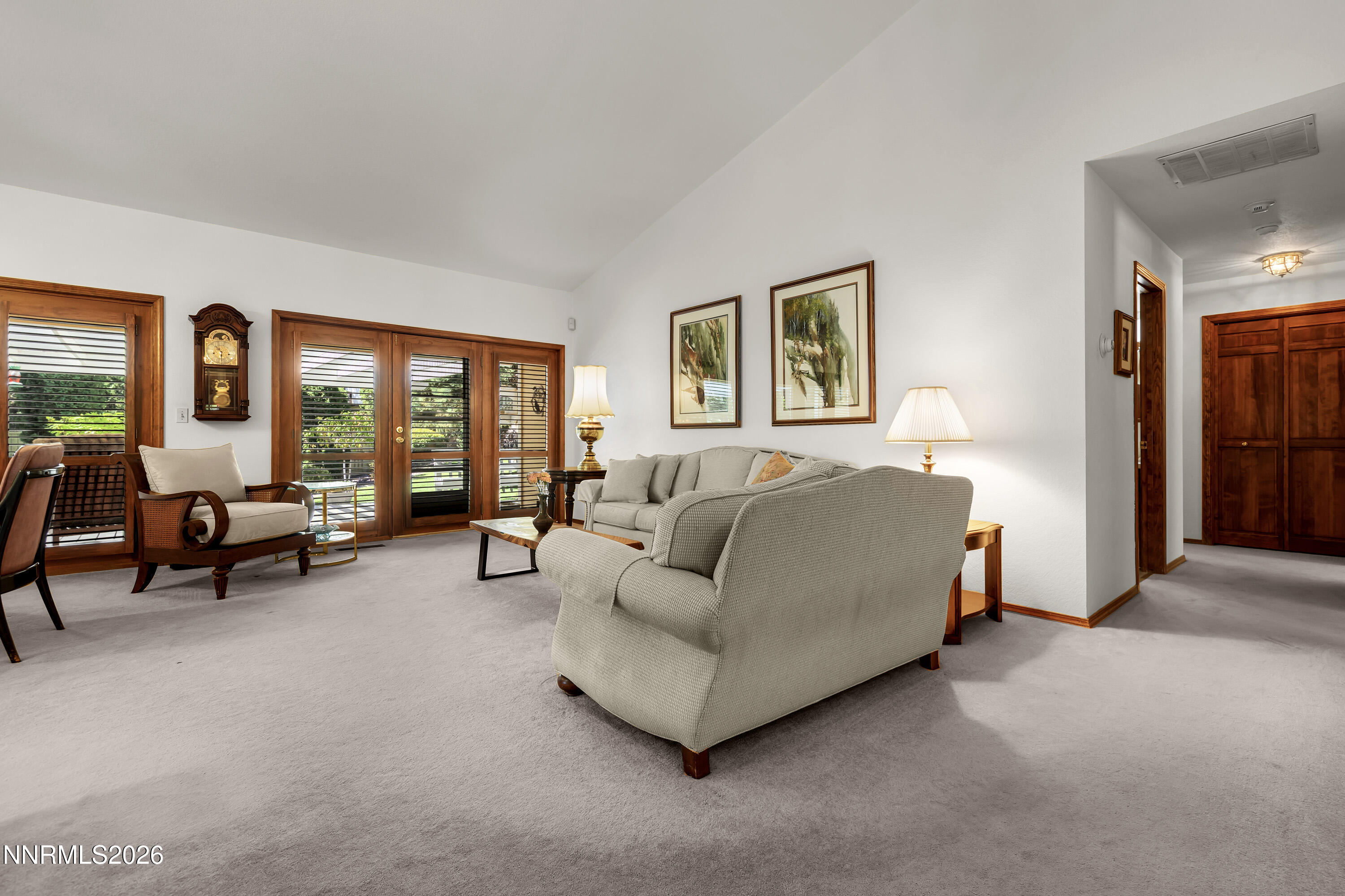 6383 Meadow Crest Circle Property Photo 5