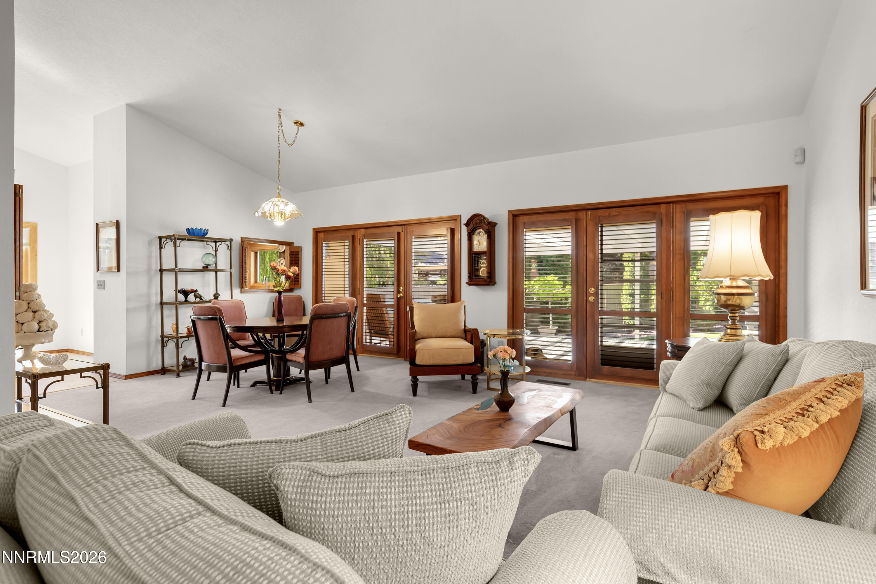 6383 Meadow Crest Circle Property Photo 7