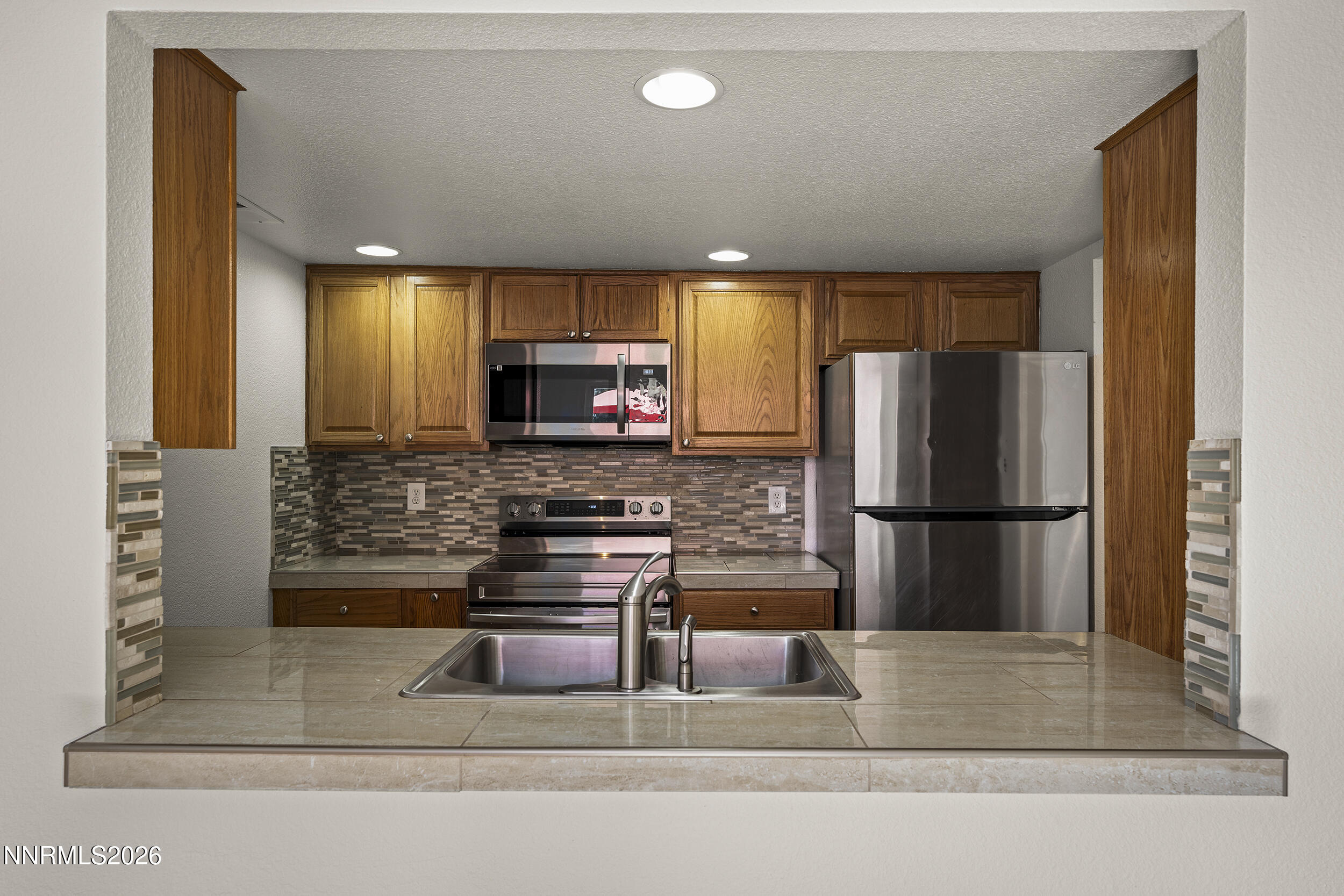 13900 Lear Boulevard Property Photo 7