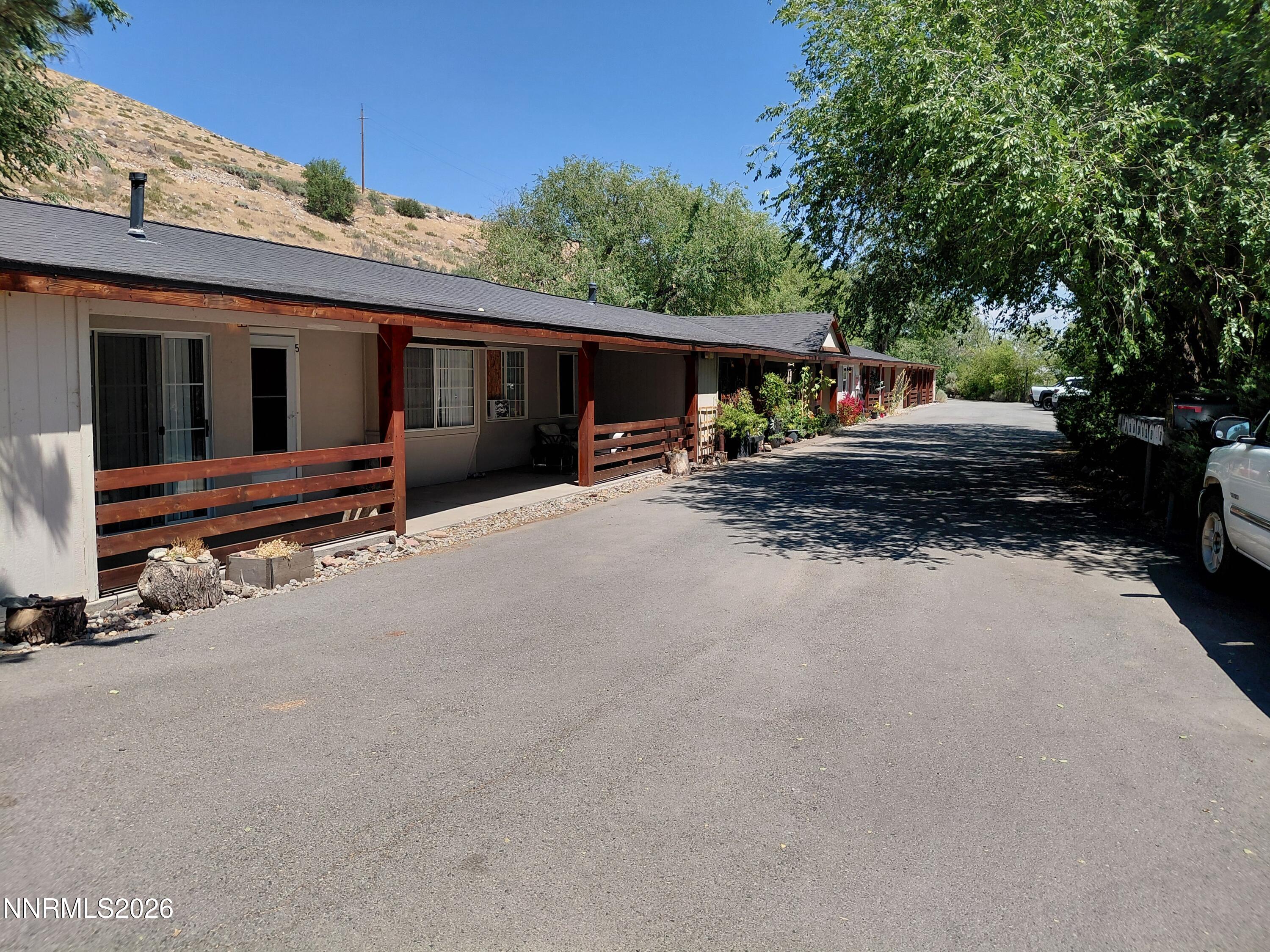 7350 W 4th Street Property Photo 6