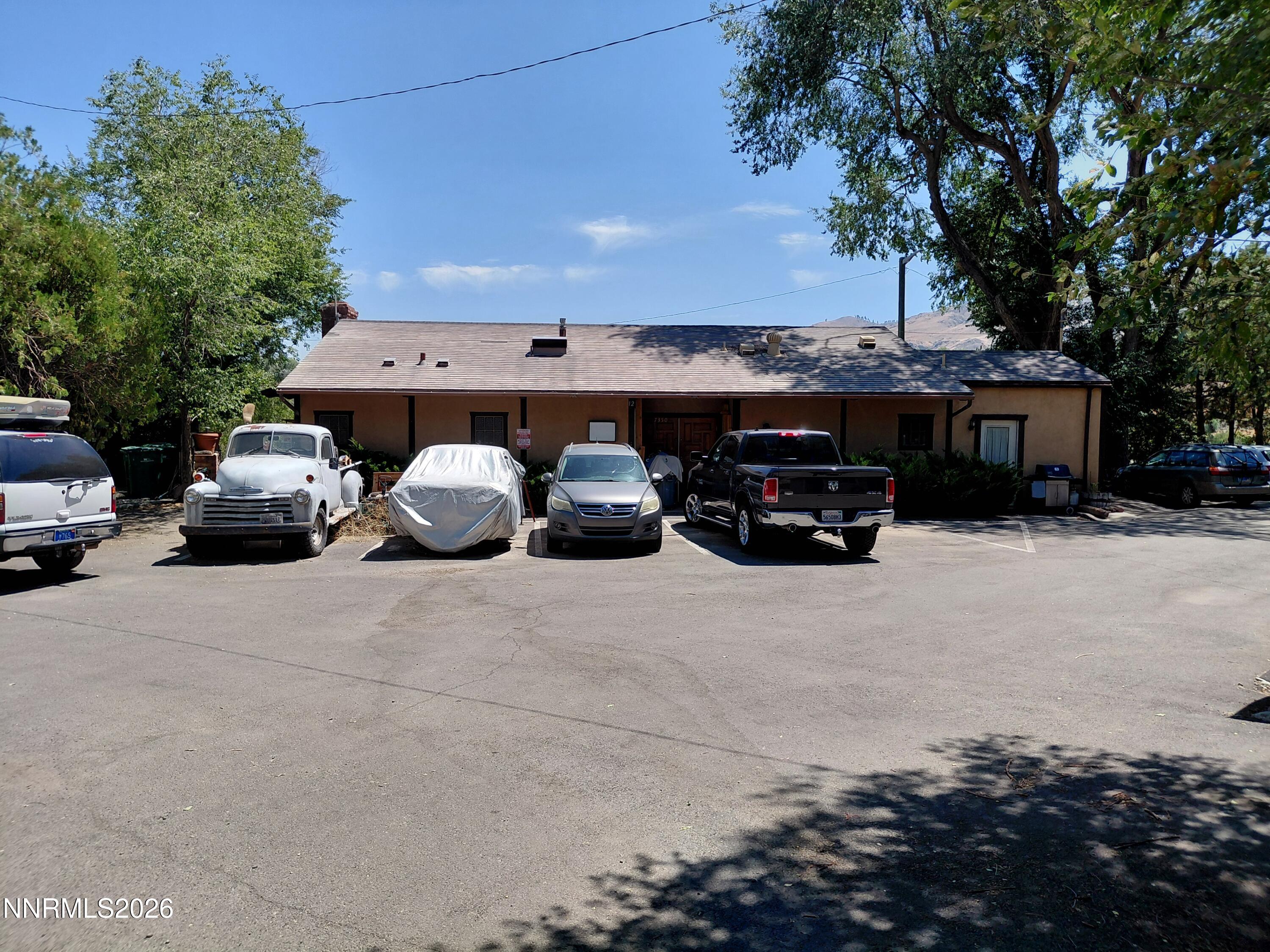 7350 W 4th Street Property Photo 7