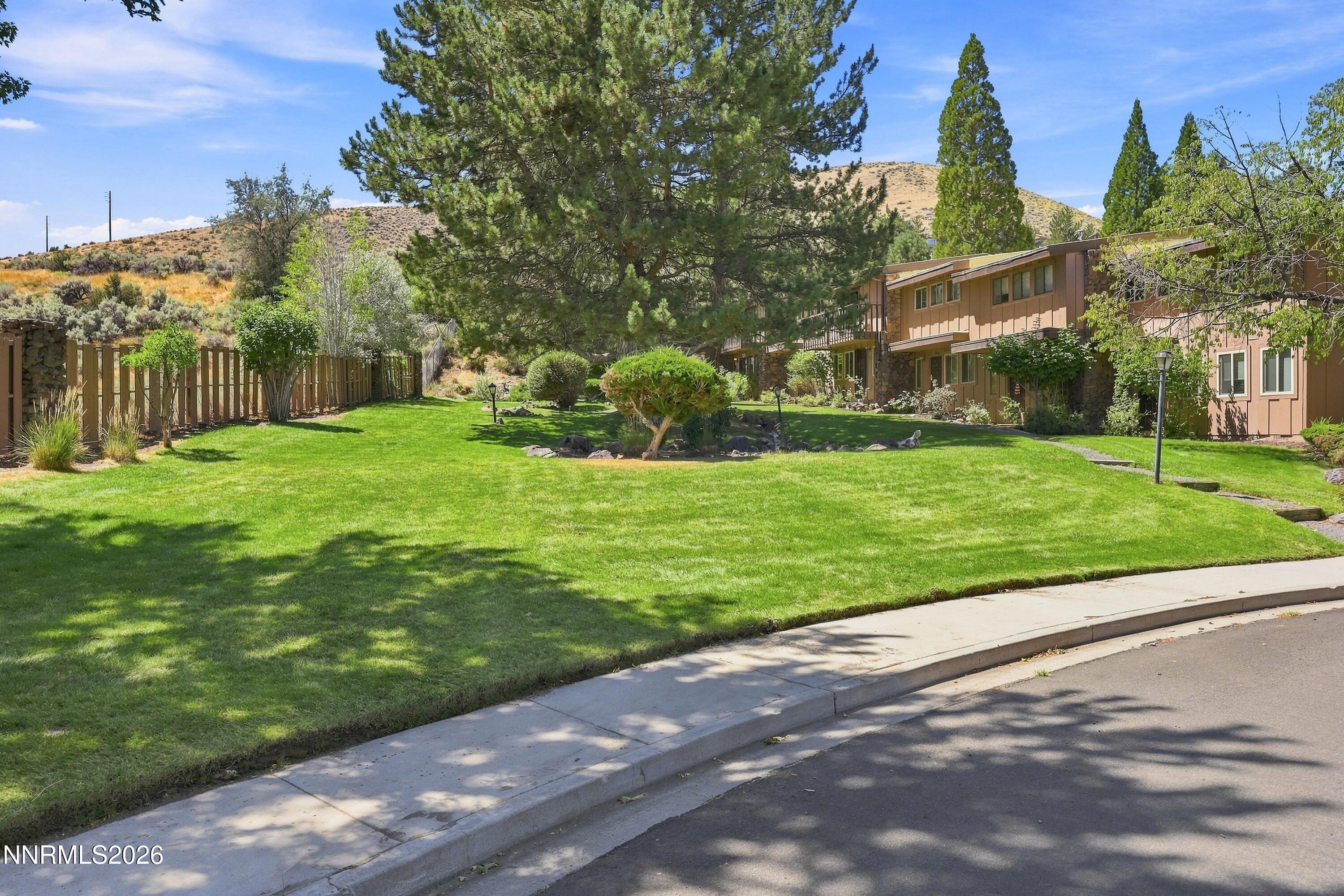 141 Lake Glen Drive Property Photo 3