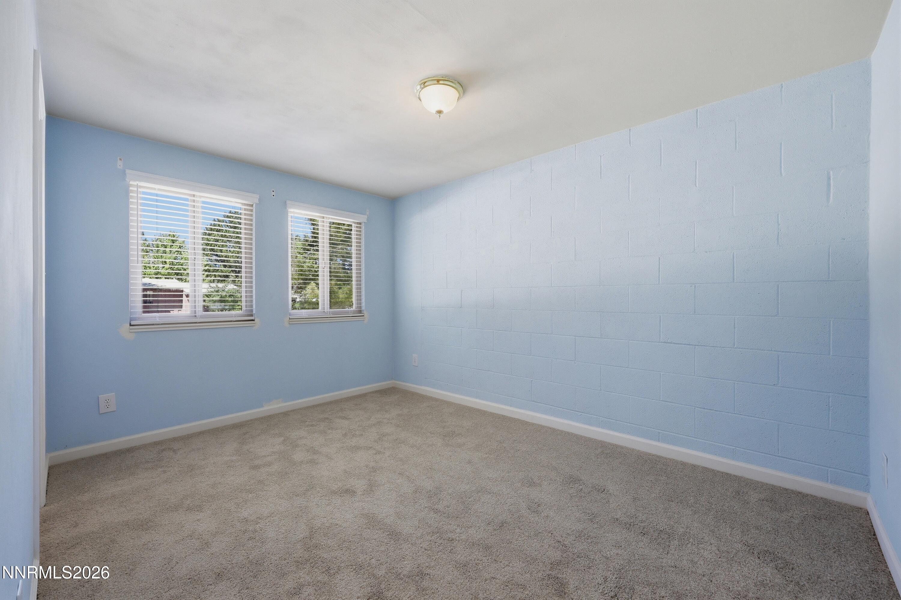 141 Lake Glen Drive Property Photo 19