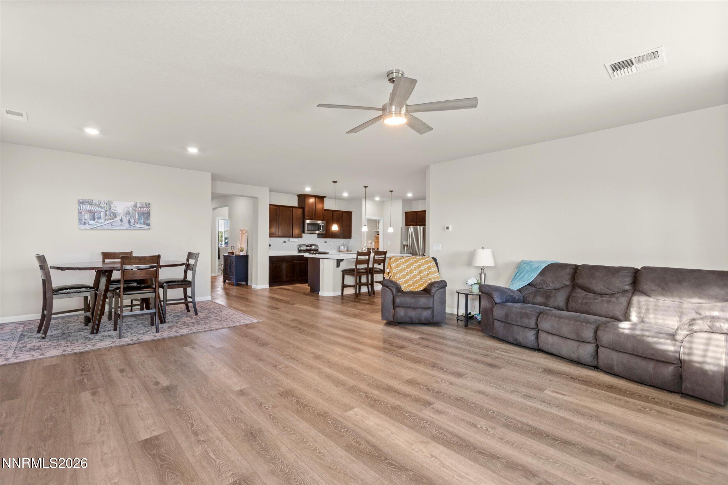 1054 Iron King Drive Property Photo 16