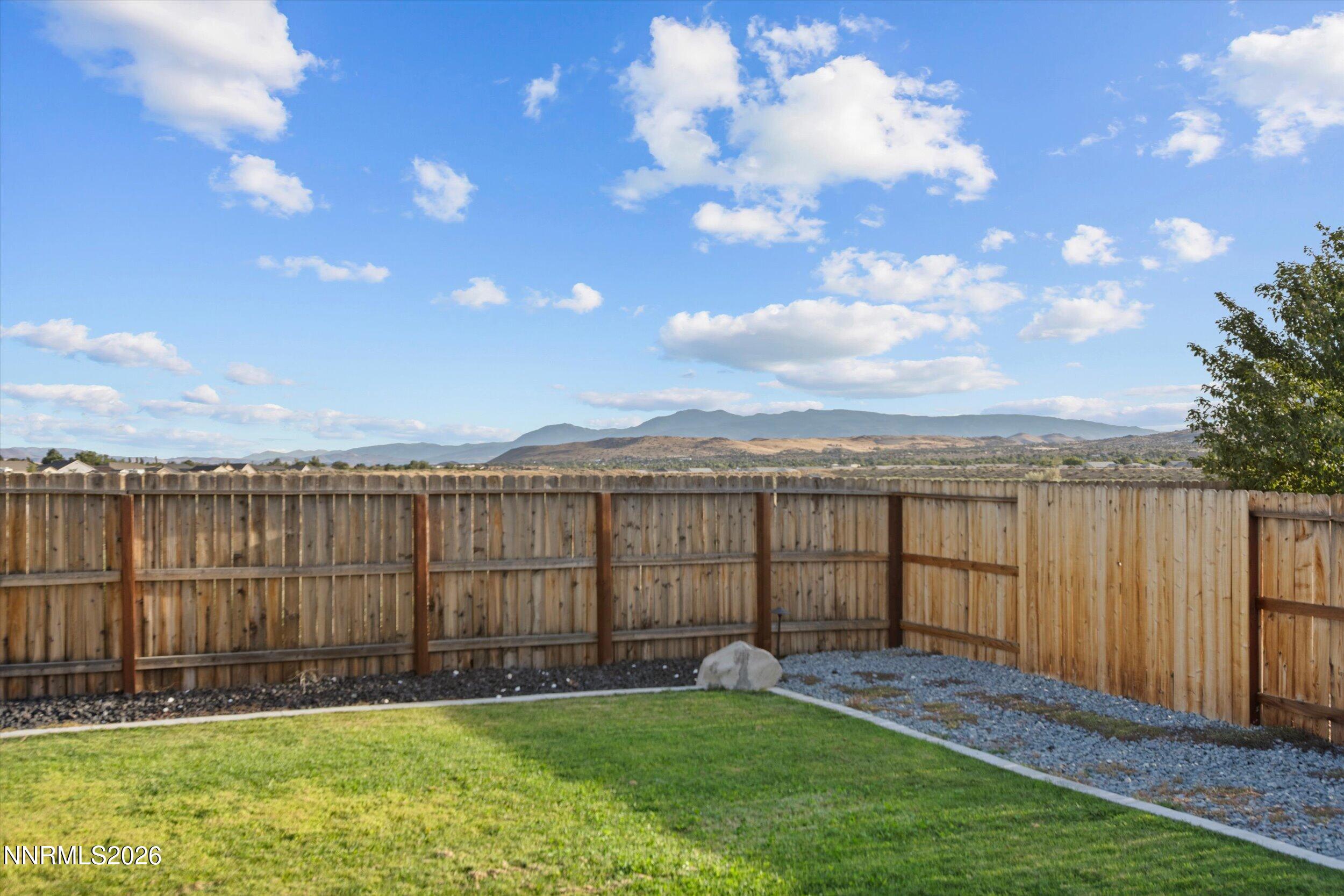 1054 Iron King Drive Property Photo 31