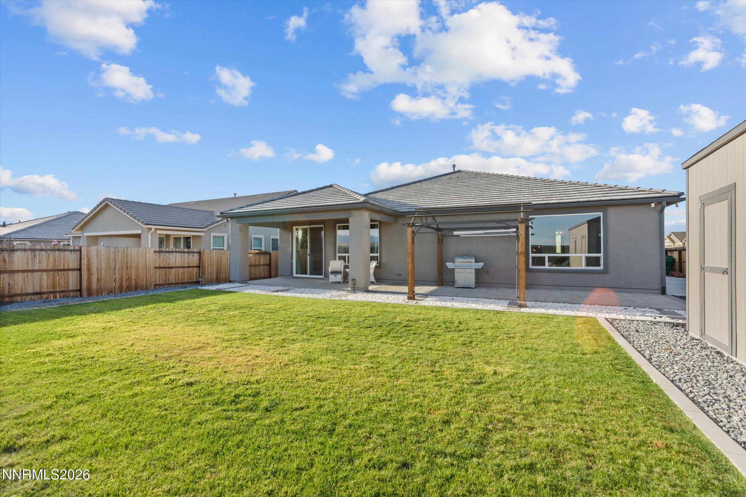 1054 Iron King Drive Property Photo 33