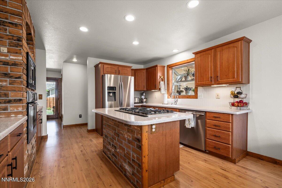 4734 Killdeer Road Property Photo 6