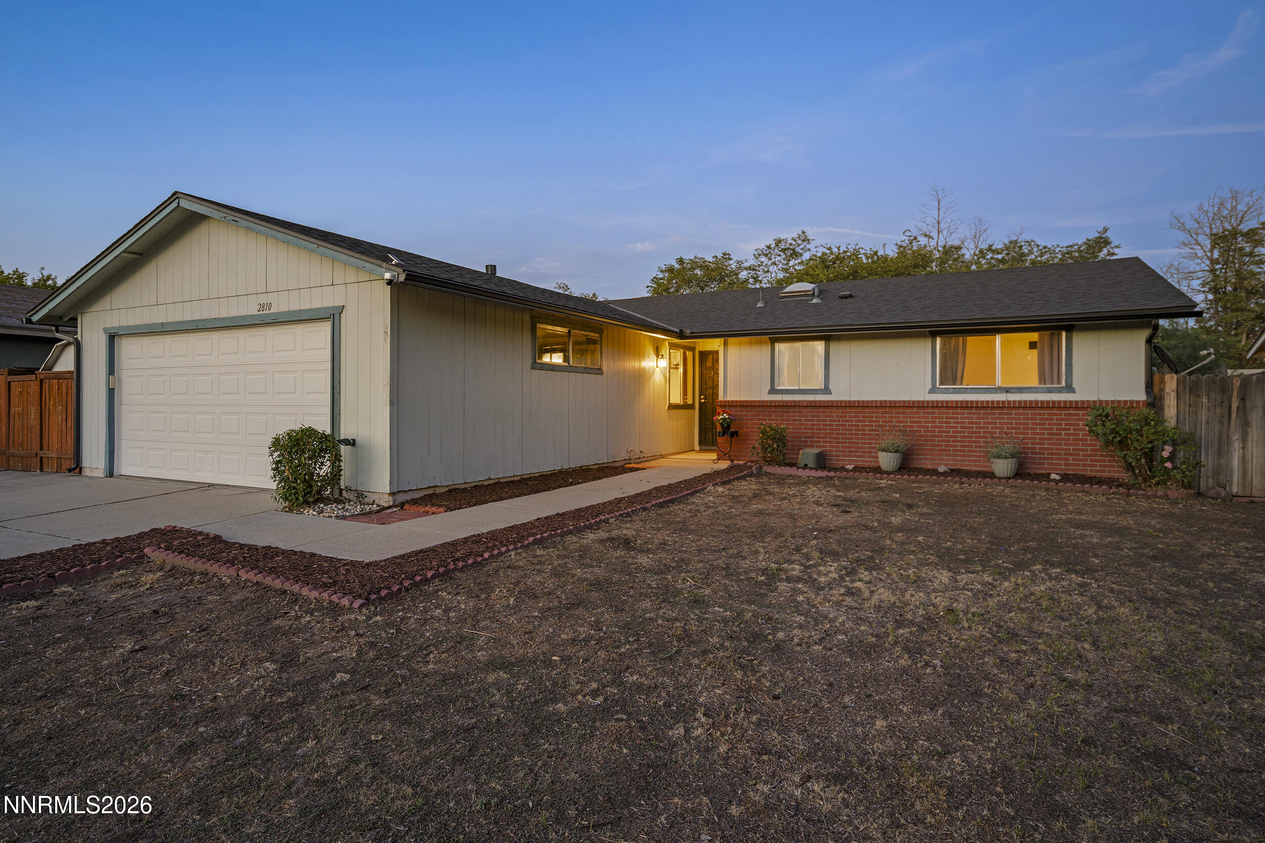 2810 Chavez Drive Property Photo 2