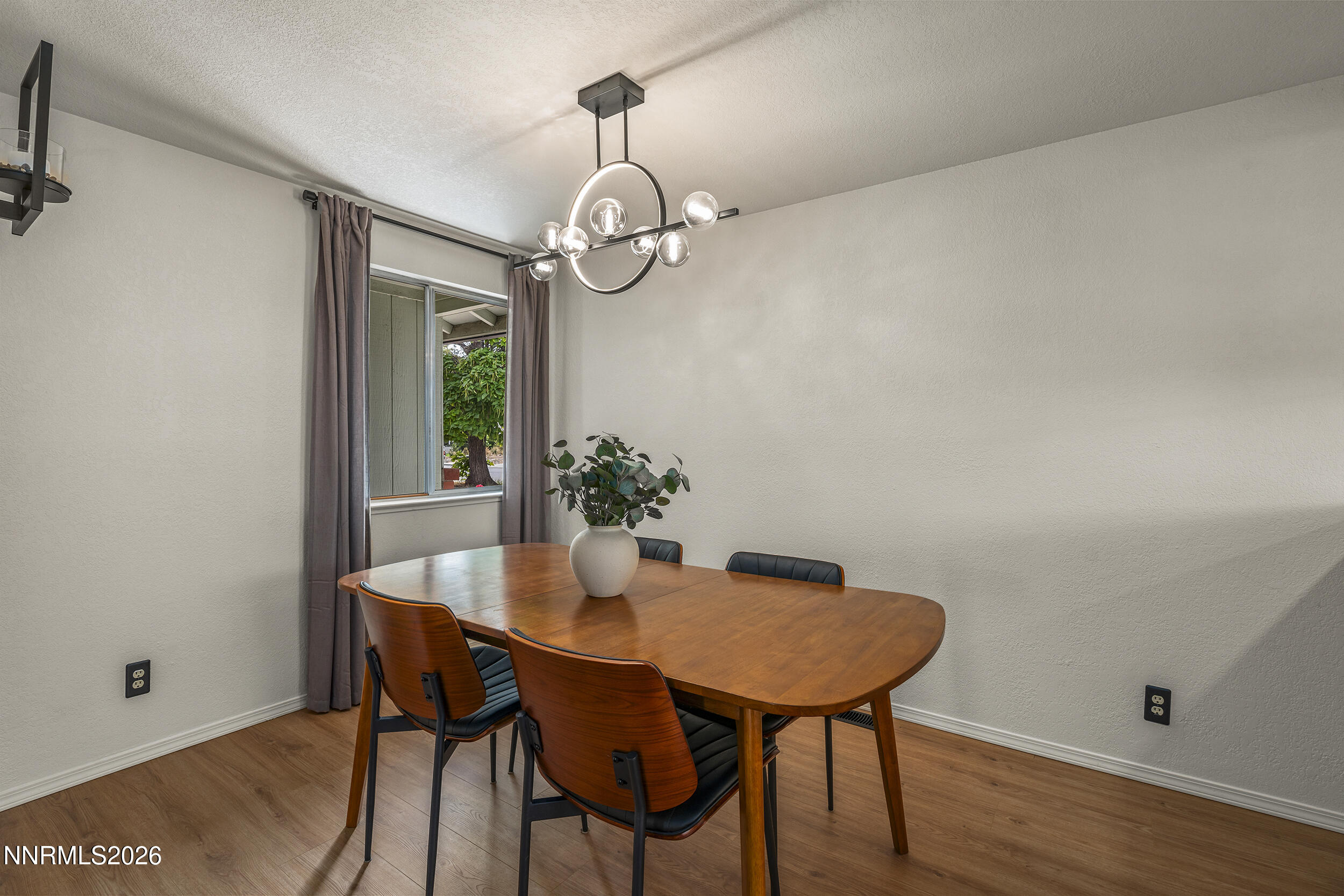 2810 Chavez Drive Property Photo 12
