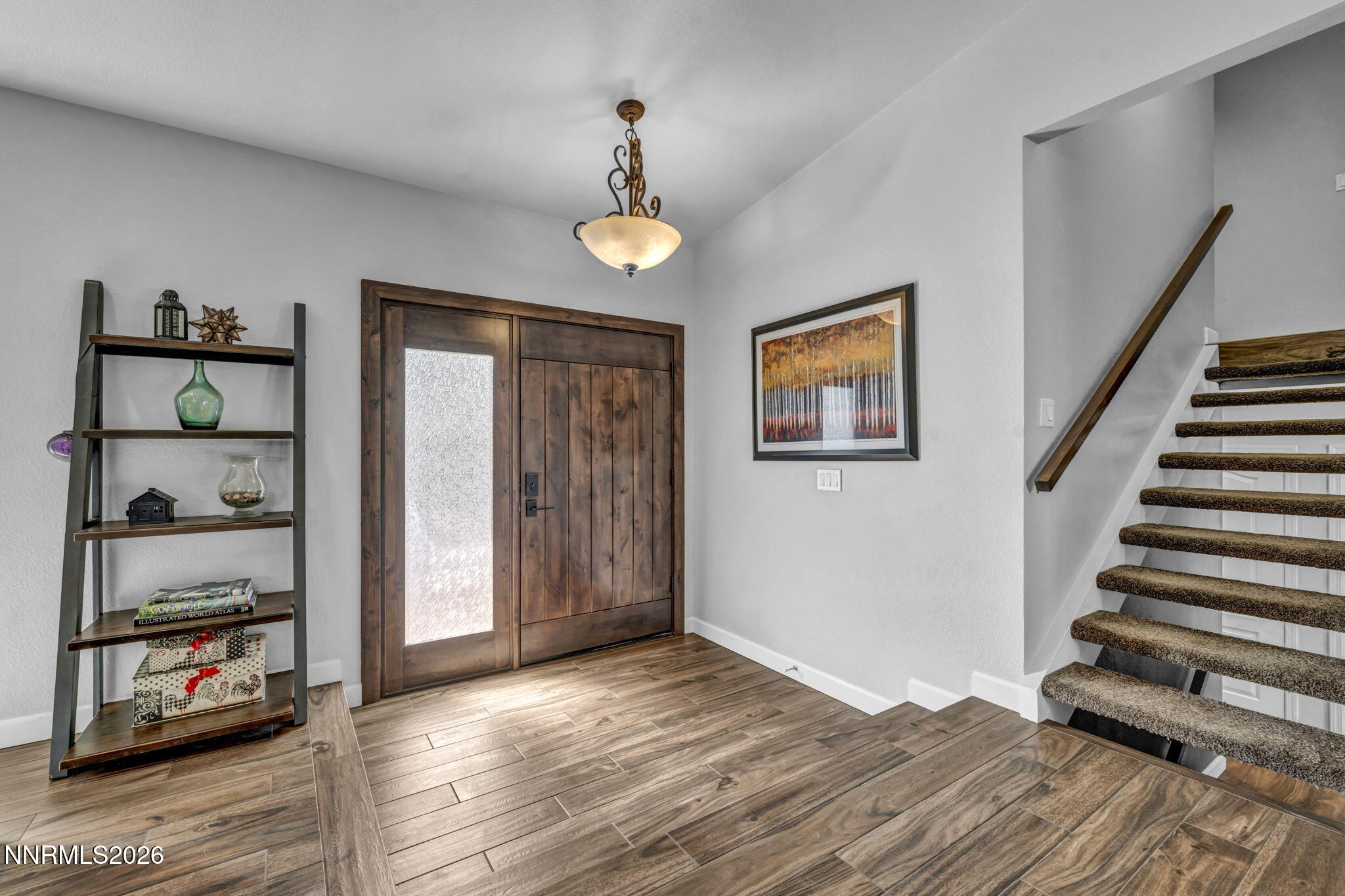 14085 Broili Drive Property Photo 5