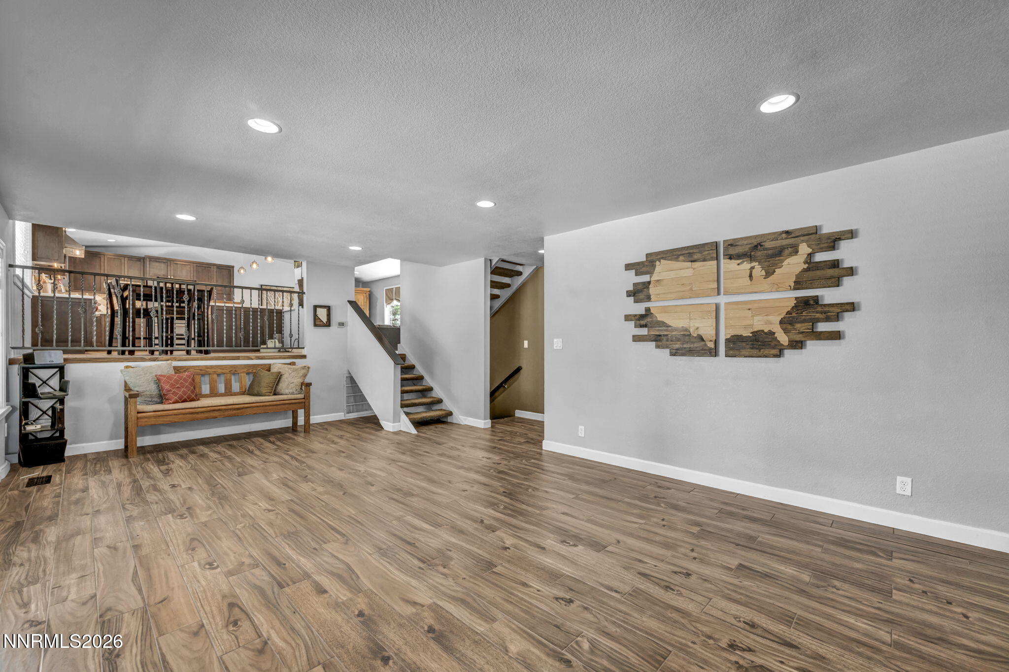 14085 Broili Drive Property Photo 12