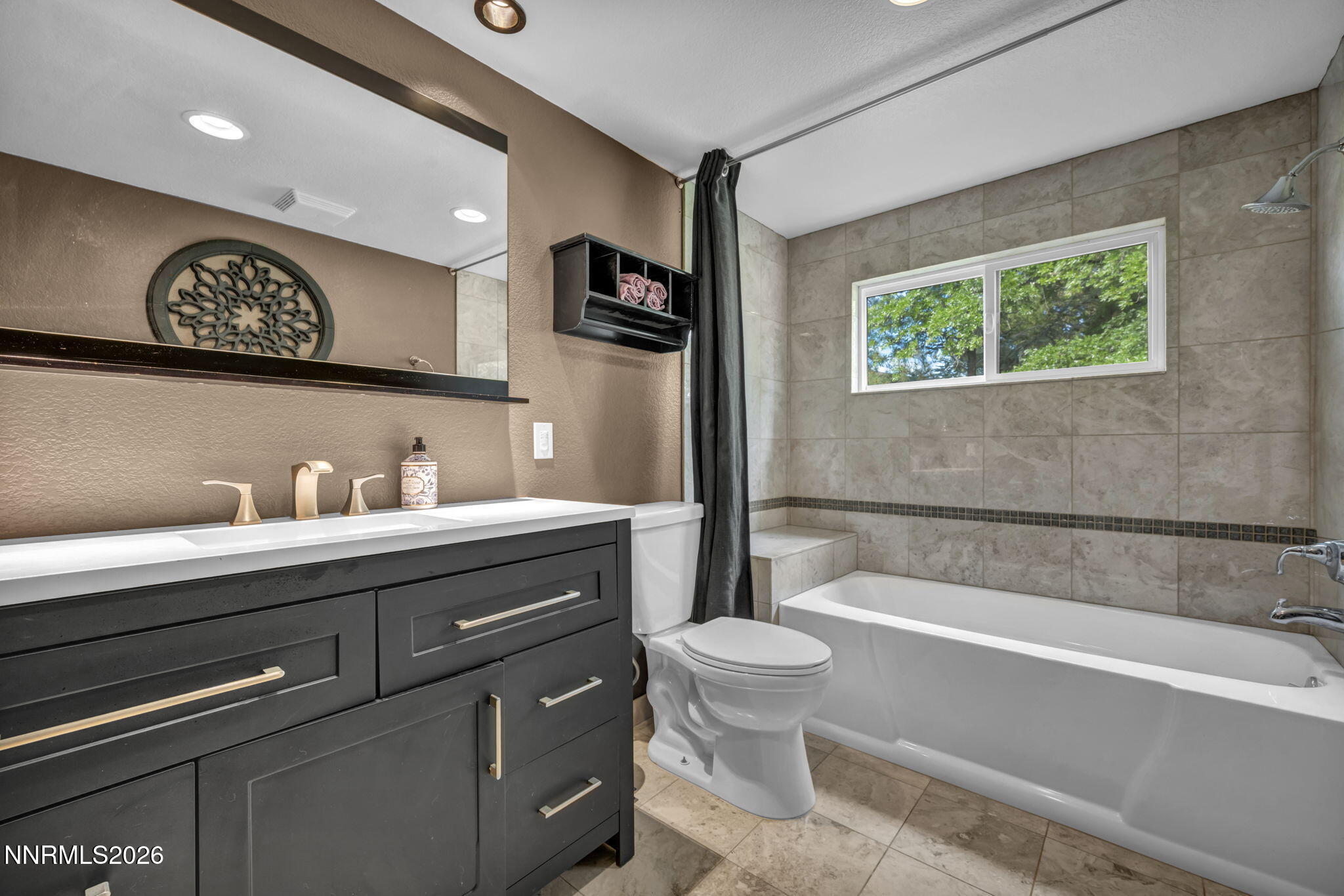 14085 Broili Drive Property Photo 27