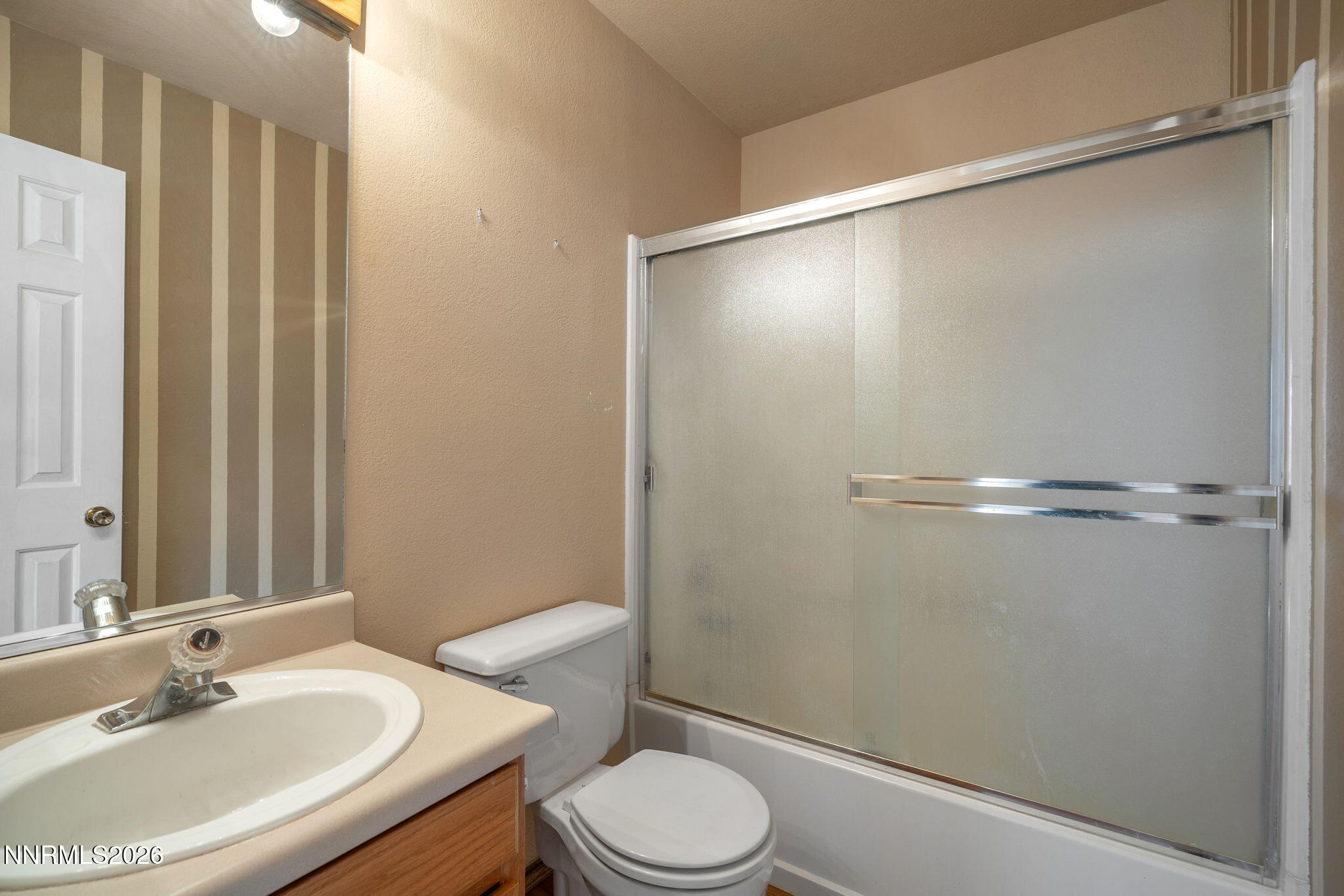 198 Desert Rose Drive Property Photo 25