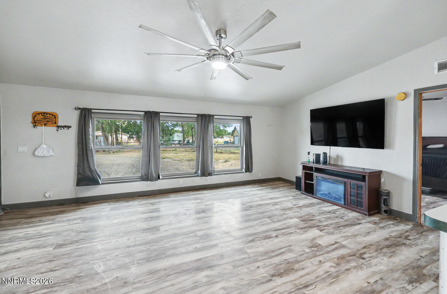 3330 Della Circle Property Photo 3