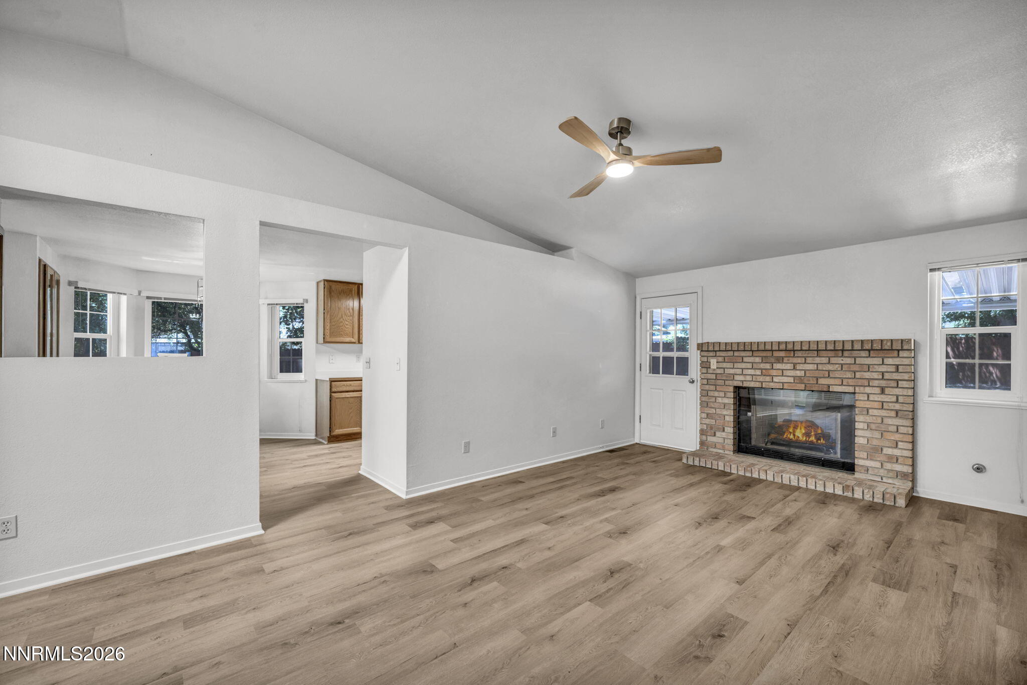609 Armory Lane Property Photo 7