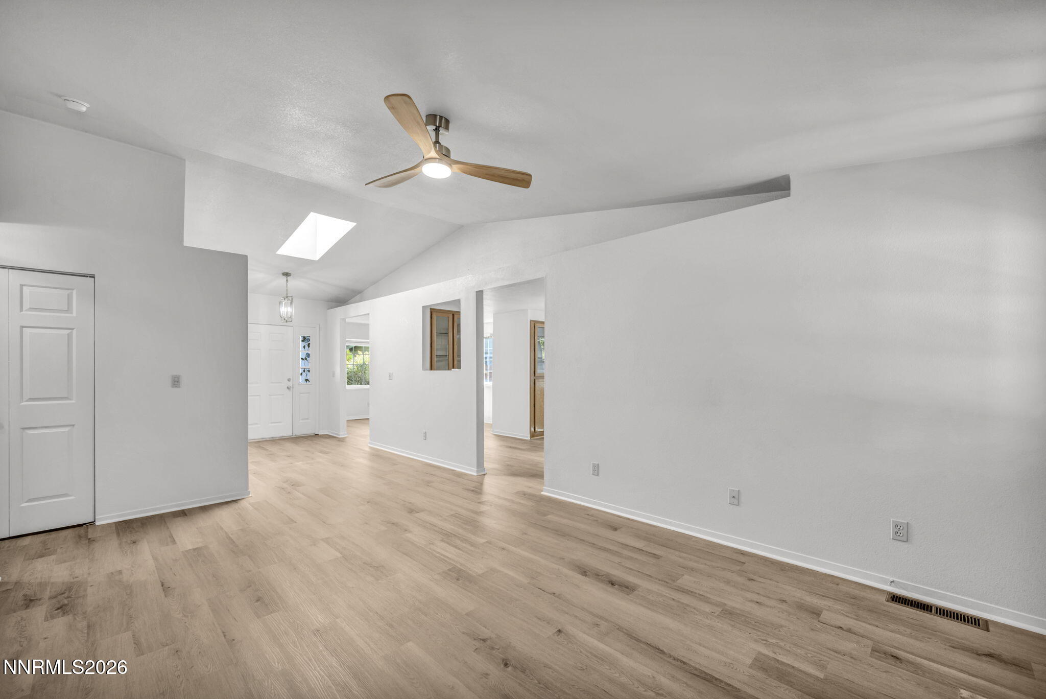 609 Armory Lane Property Photo 8
