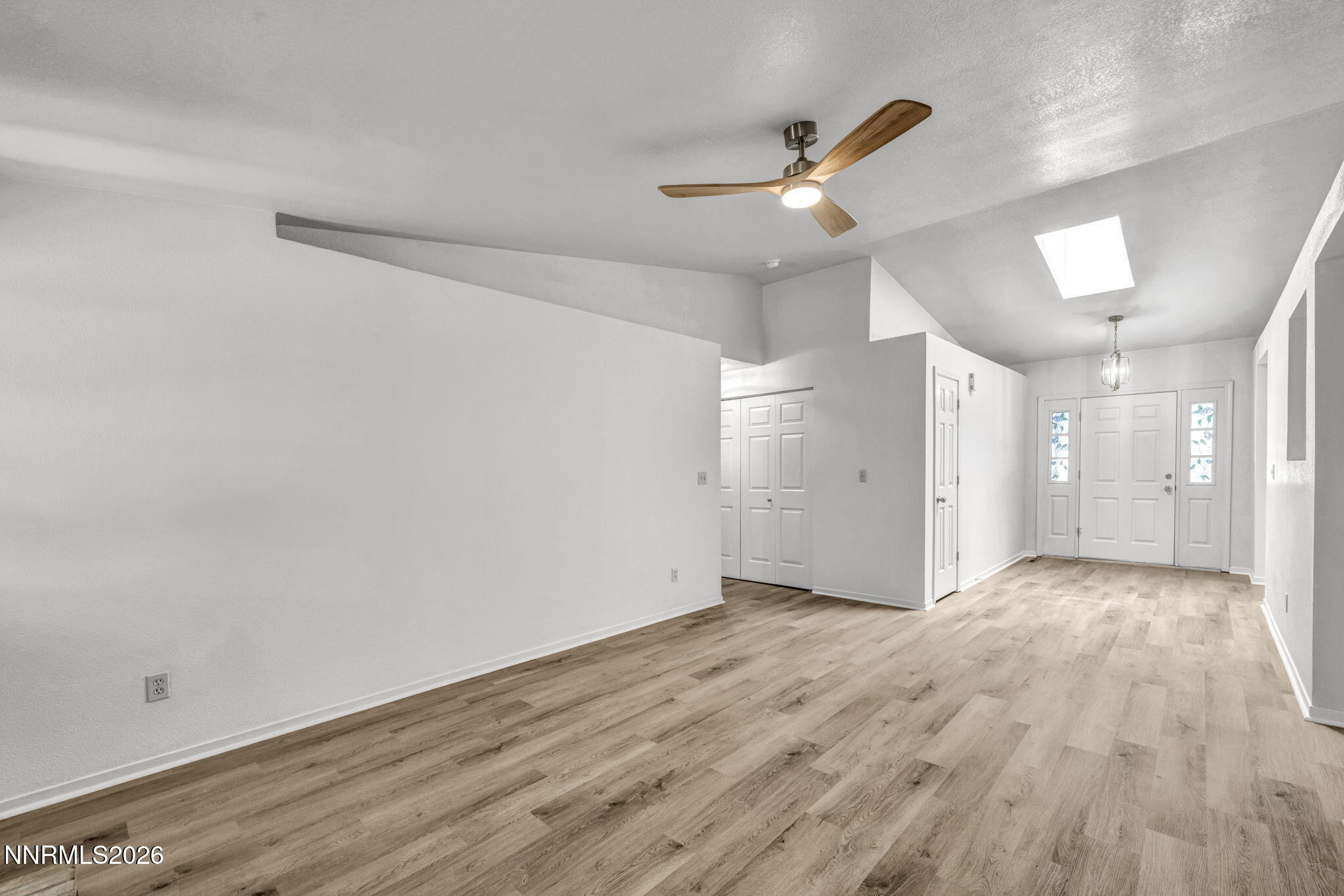 609 Armory Lane Property Photo 9