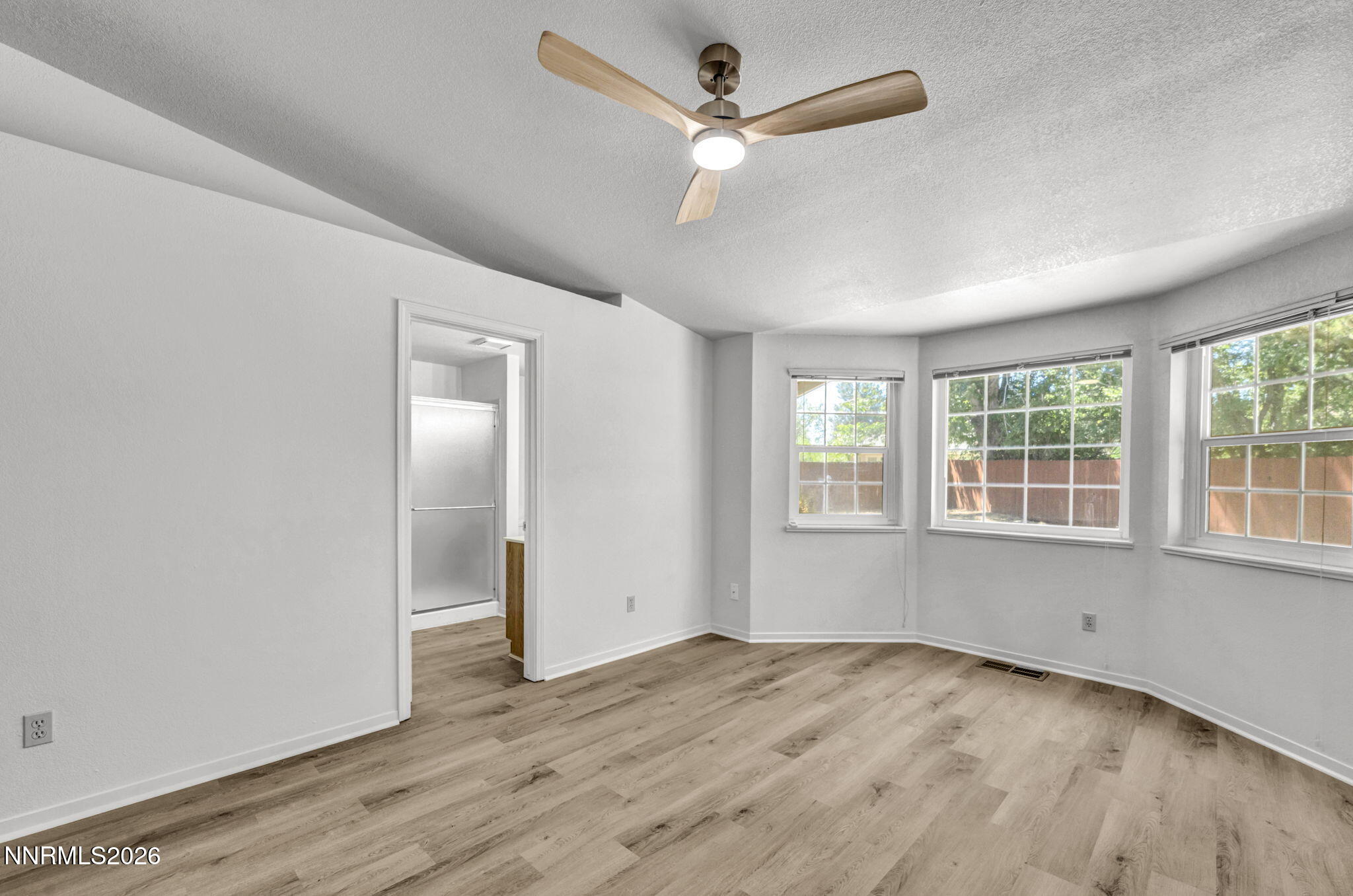 609 Armory Lane Property Photo 35