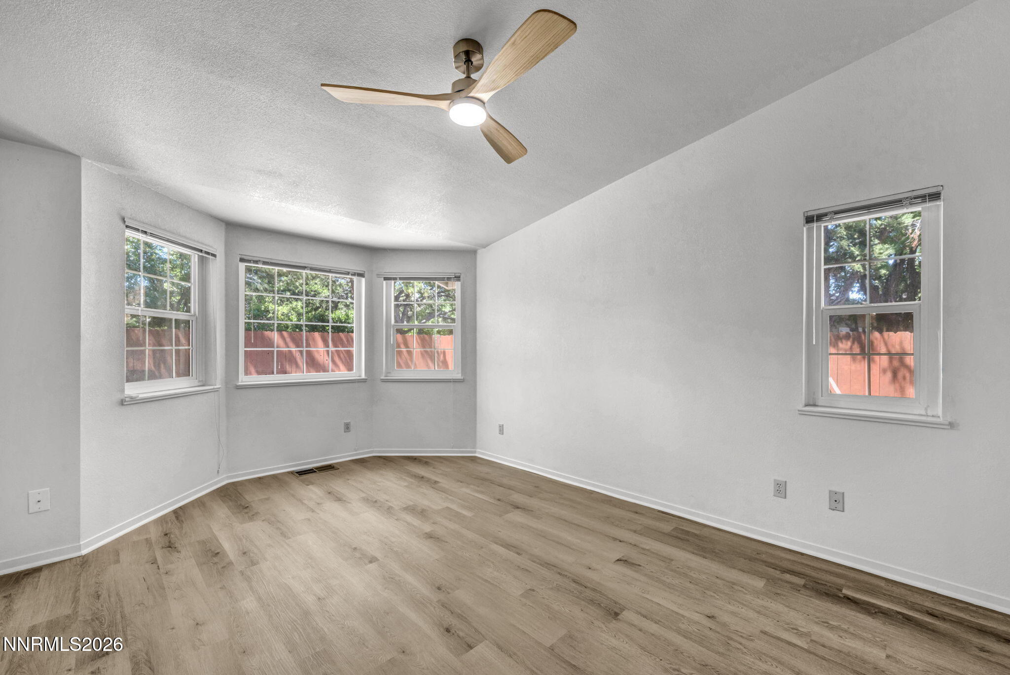 609 Armory Lane Property Photo 37