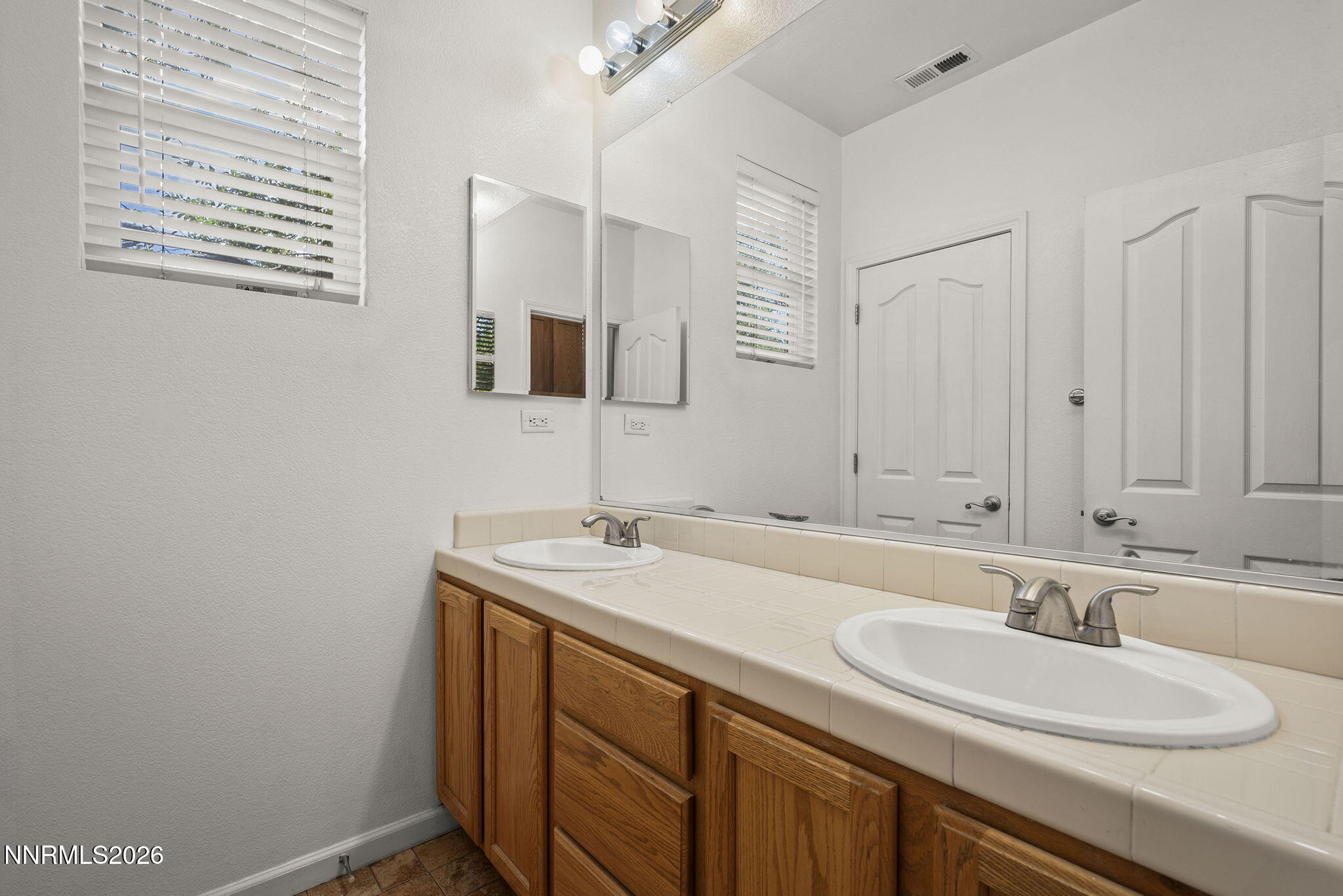 401 Alysheba Court Property Photo 26