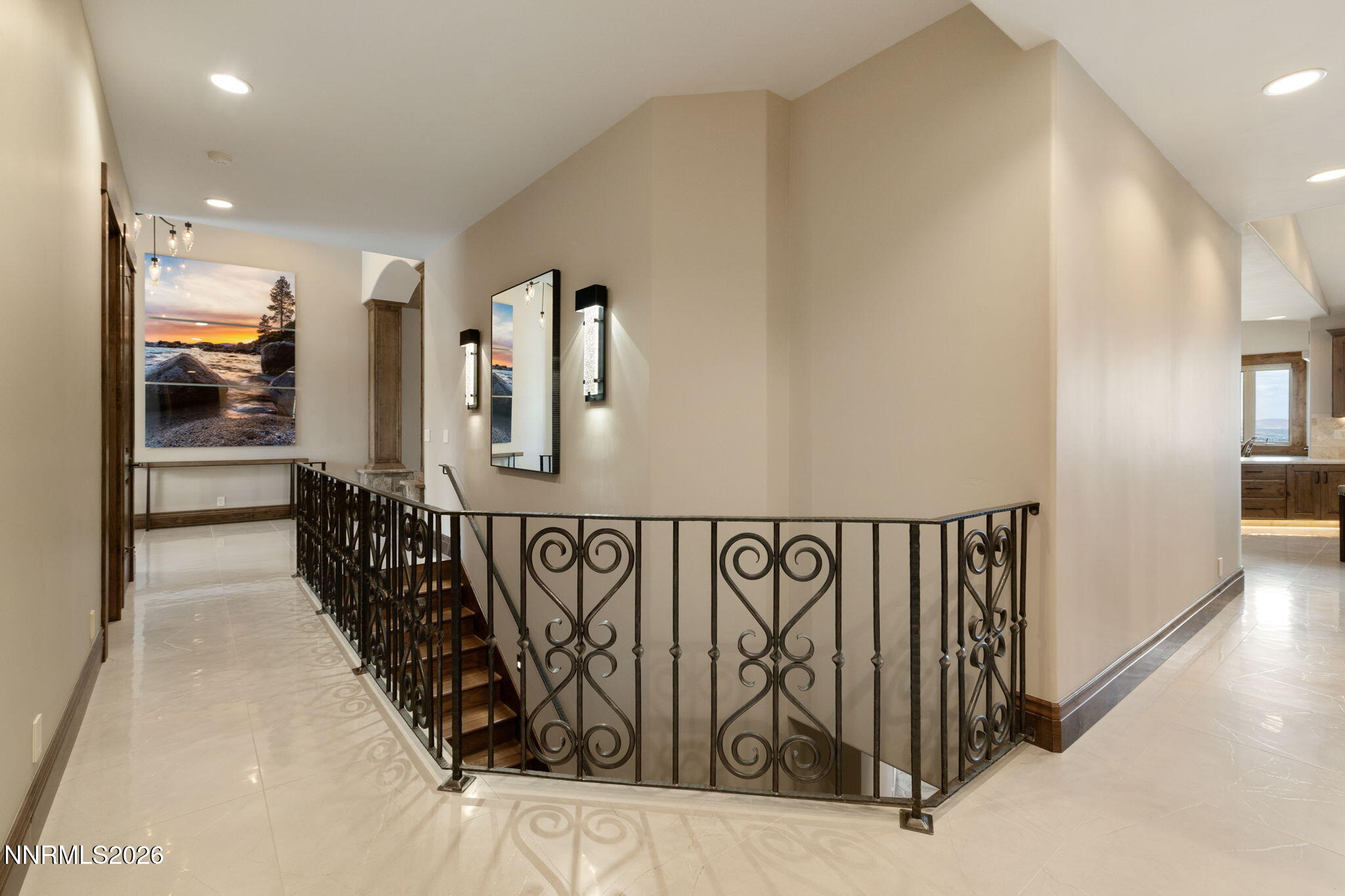 386 Questa Court Property Photo 35