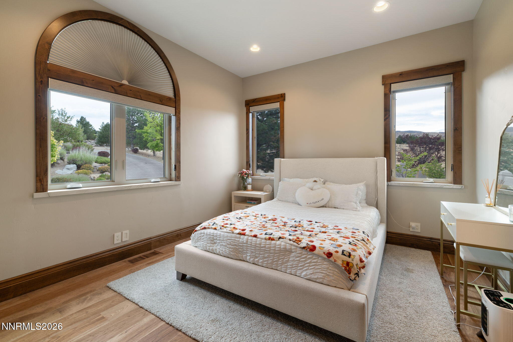 386 Questa Court Property Photo 58